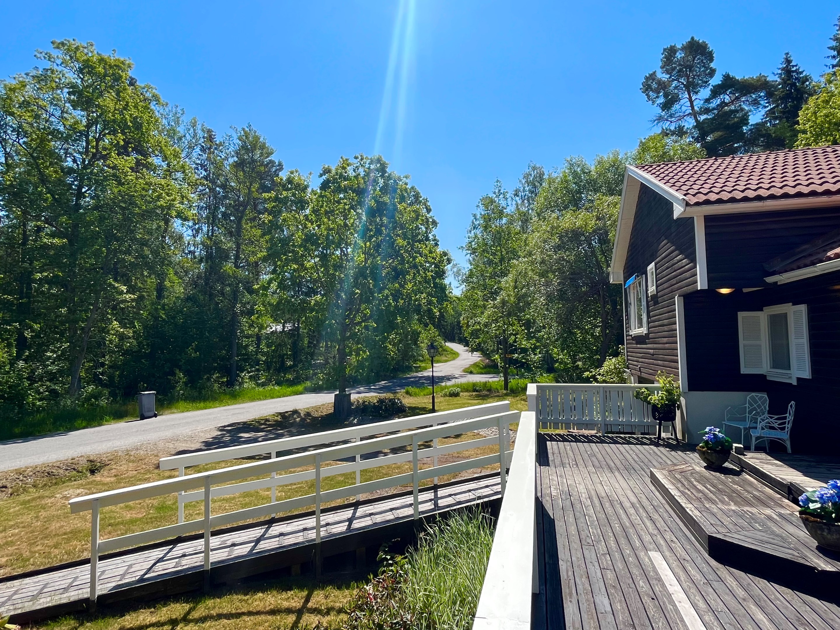 Bostadsbild från Fiskarvägen 6, Såld i Herrviksnäs, Värmdö