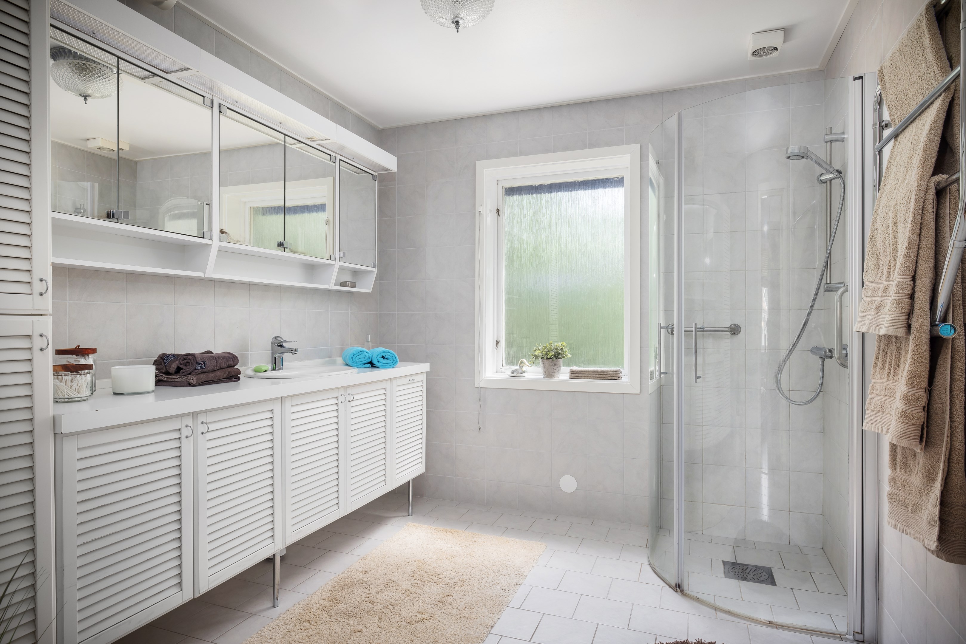 Bostadsbild från Fiskarvägen 6, Såld i Herrviksnäs, Värmdö