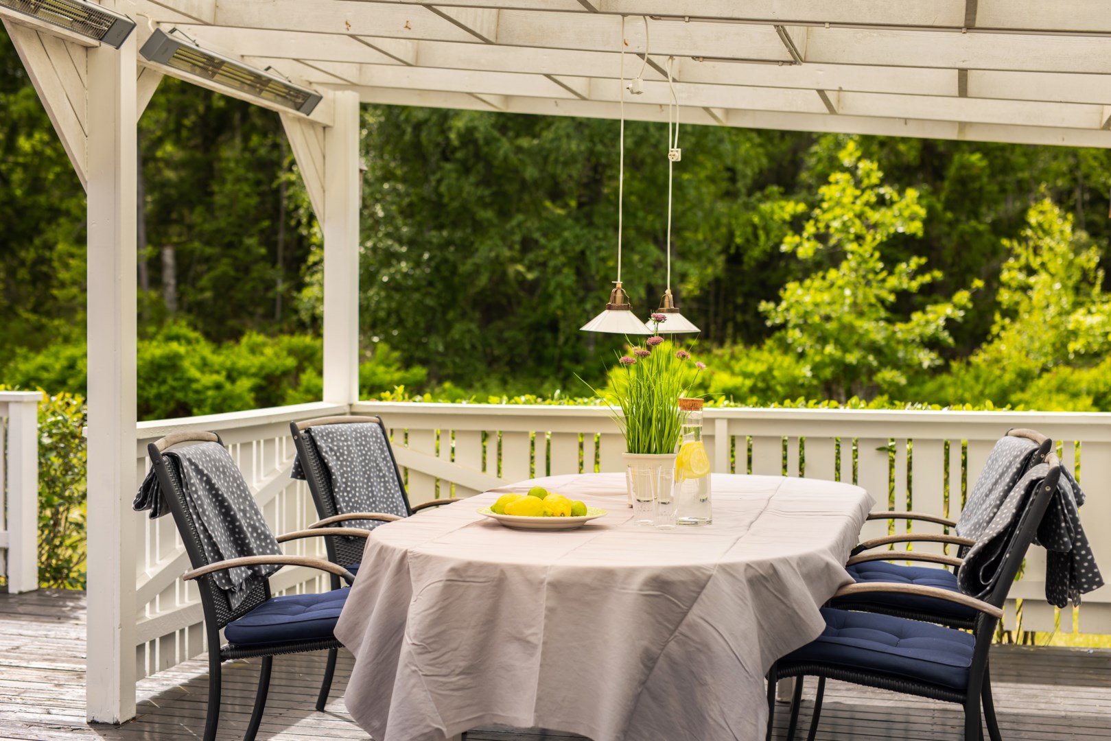 Bostadsbild från Fiskarvägen 6, Såld i Herrviksnäs, Värmdö