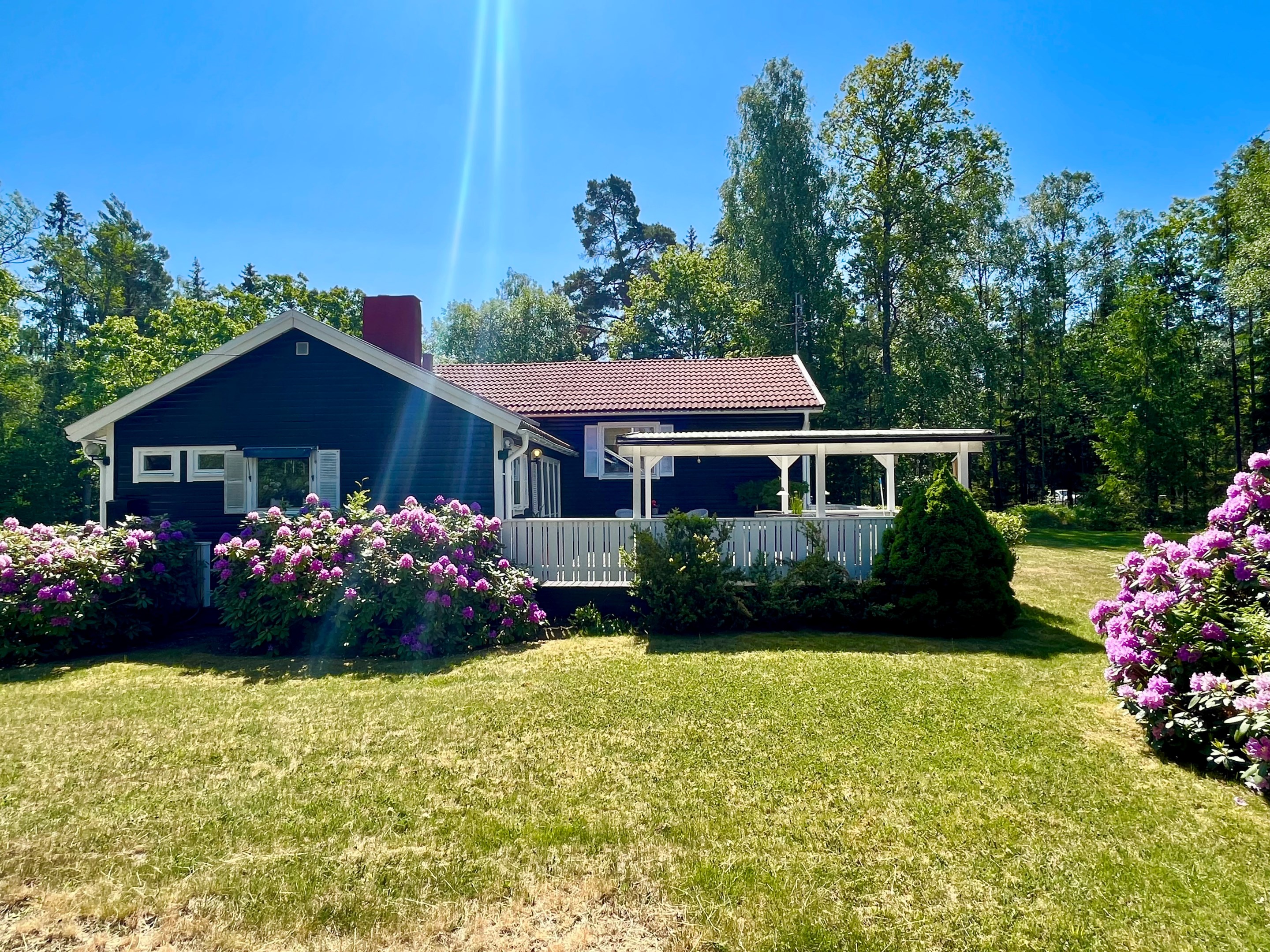 Bostadsbild från Fiskarvägen 6, Såld i Herrviksnäs, Värmdö