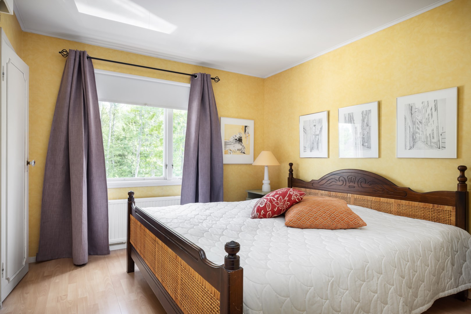 Bostadsbild från Fiskarvägen 6, Såld i Herrviksnäs, Värmdö