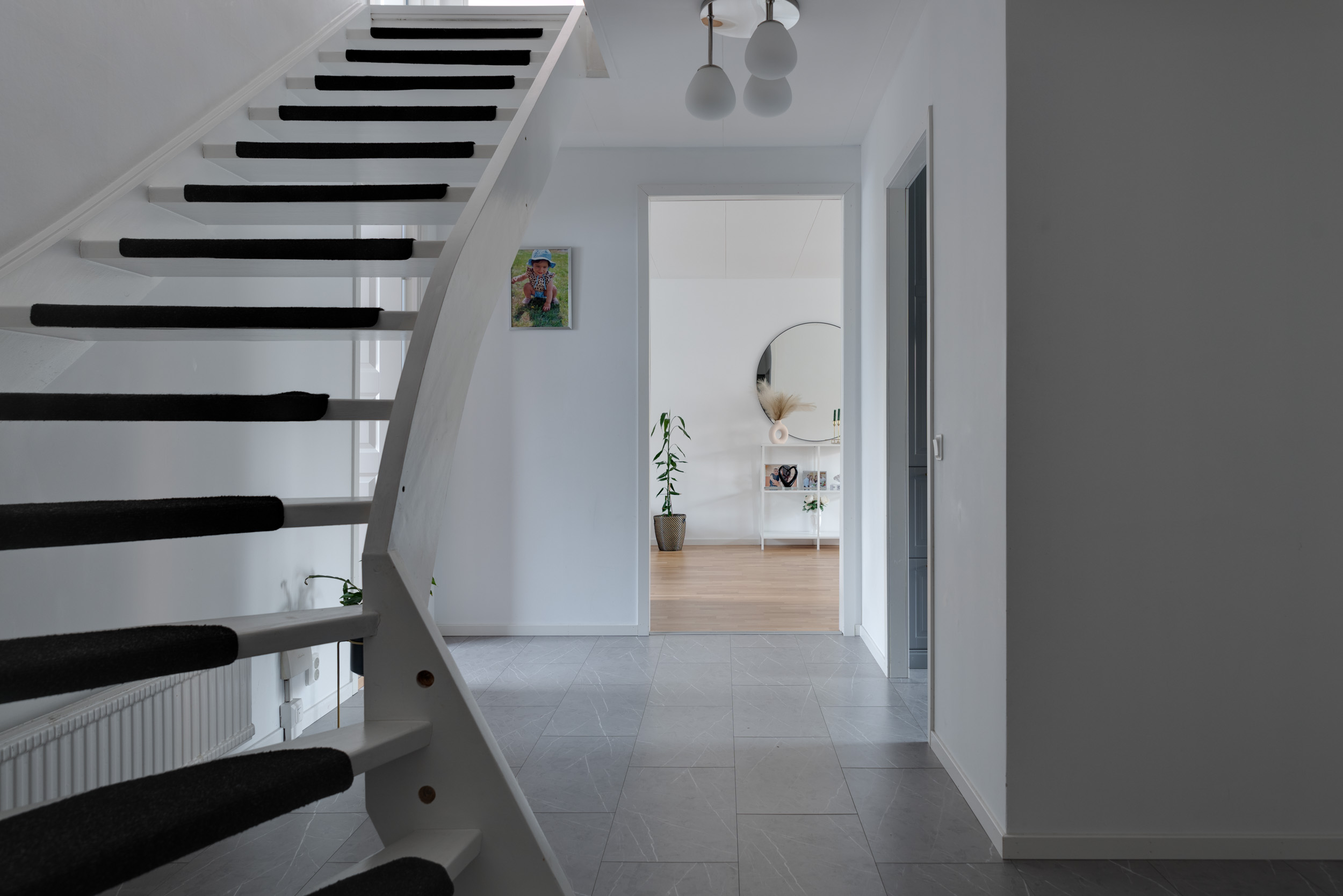 Bostadsbild från Fodergatan 13, Till salu i Hammarby, Västerås