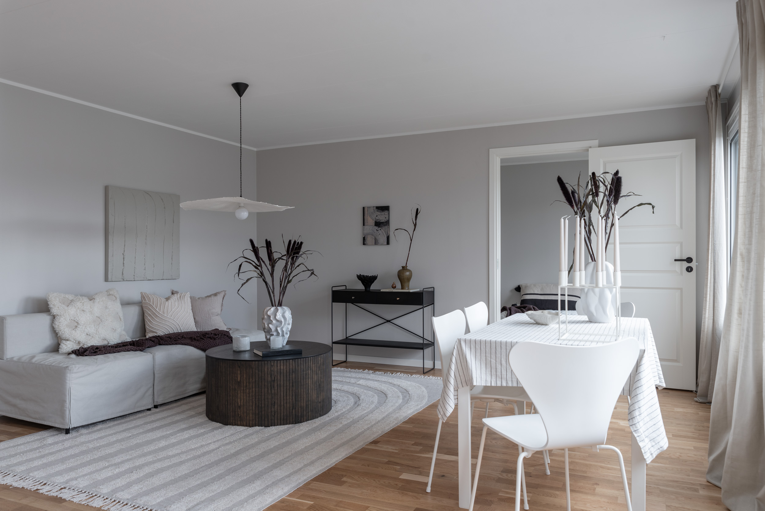 Bostadsbild från Plåtverksgatan 105, Till salu i Bäckby, Västerås