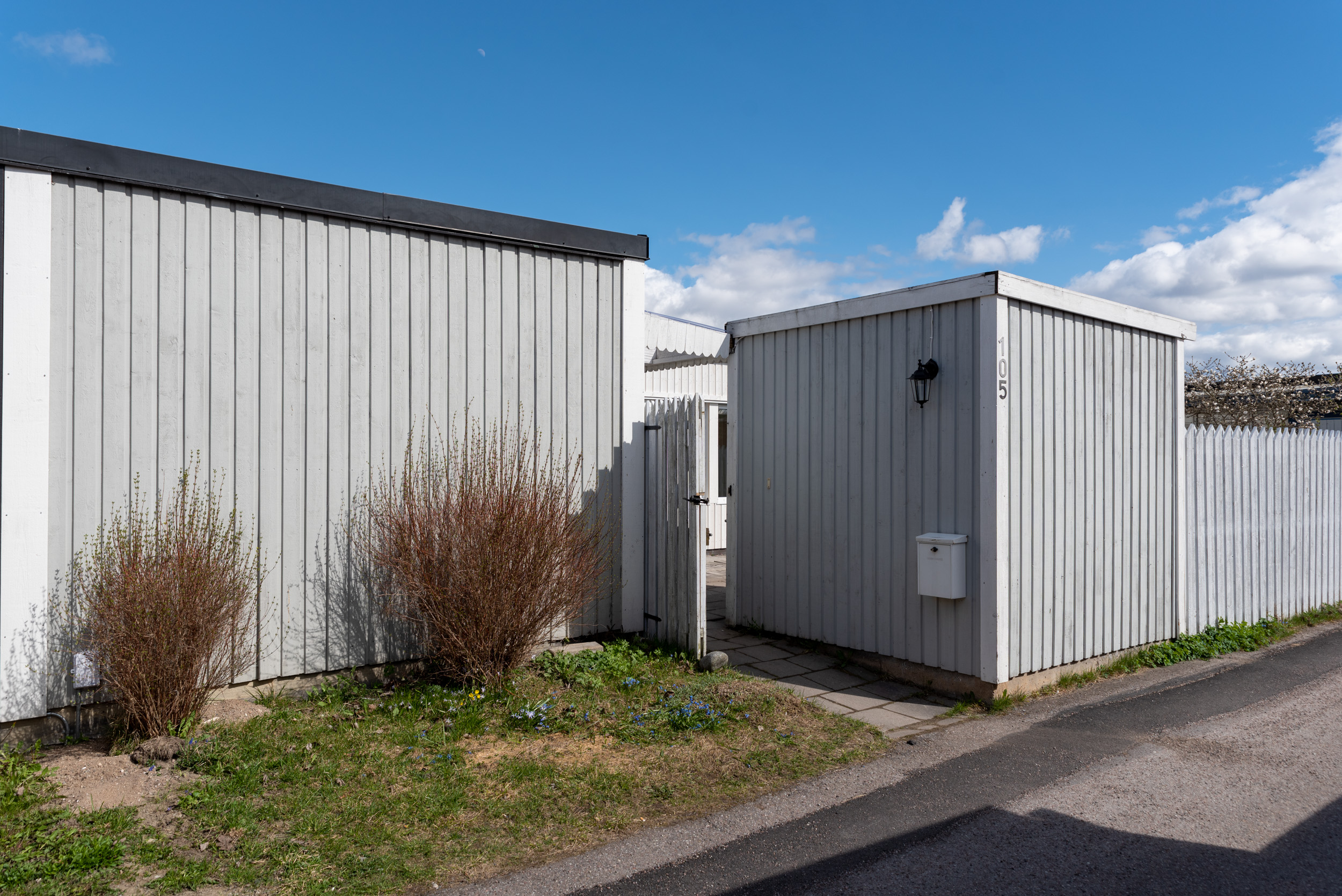 Bostadsbild från Plåtverksgatan 105, Till salu i Bäckby, Västerås