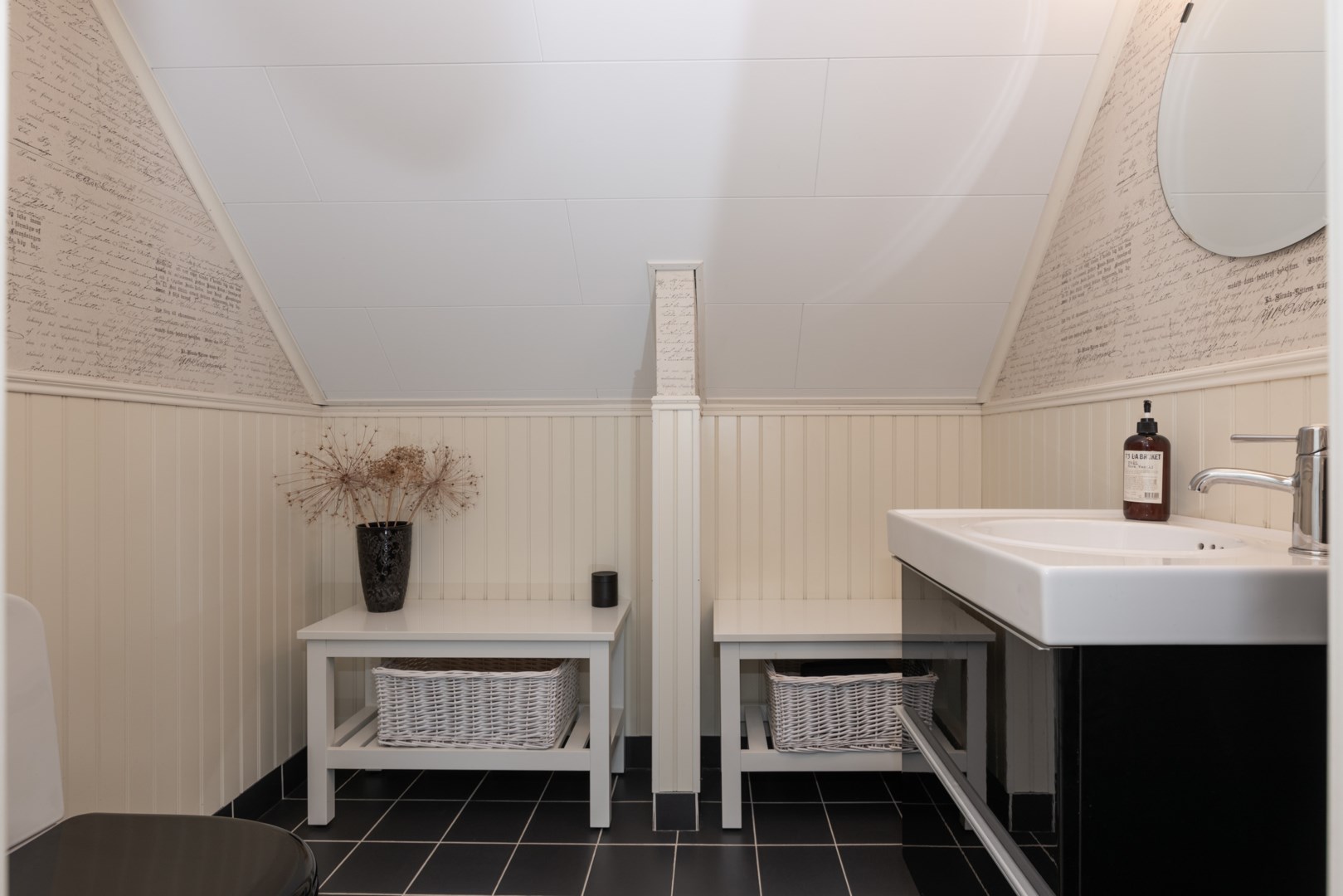 Bostadsbild från Nordanbygatan 38, Såld i Nordanby, Västerås