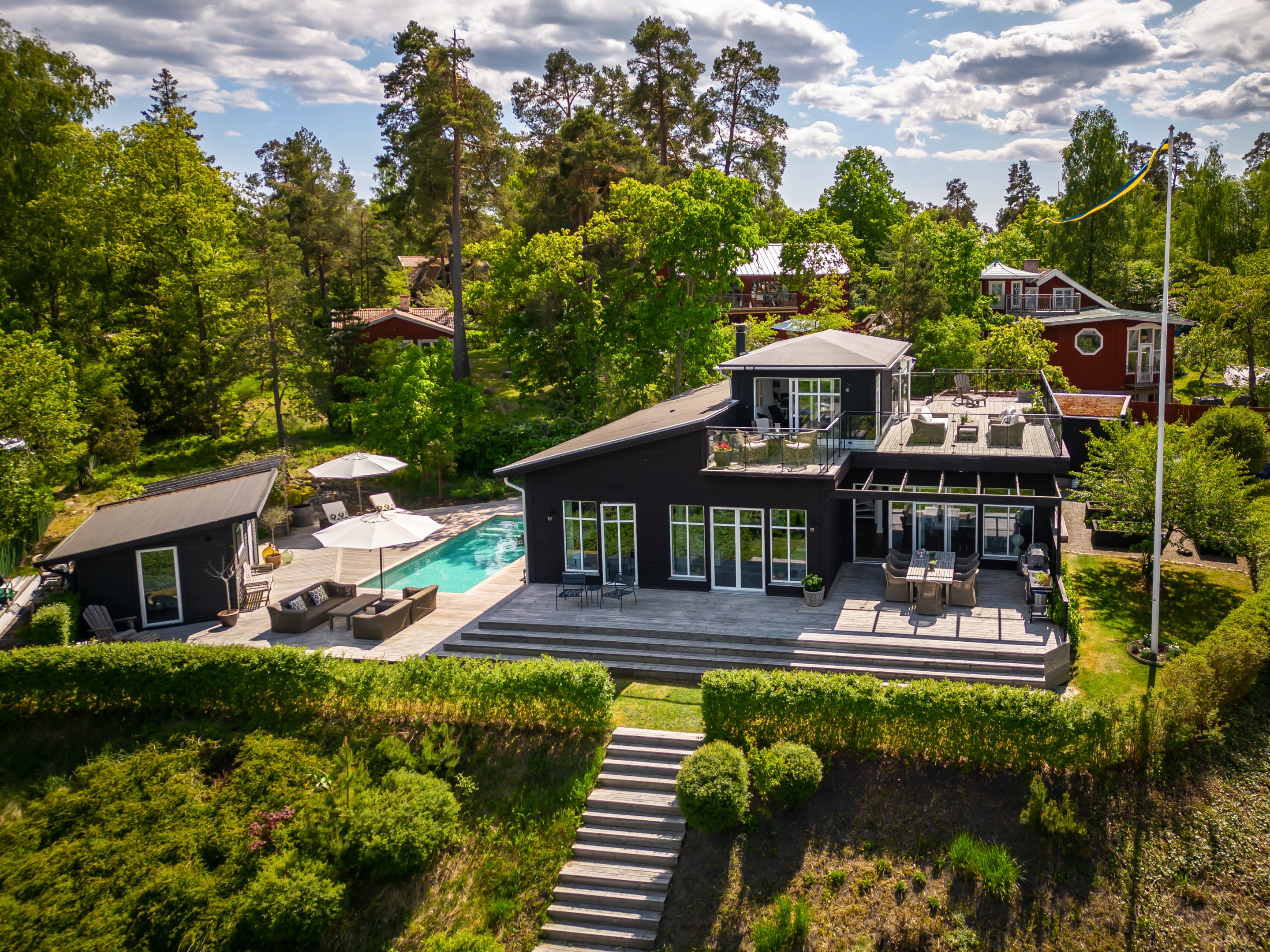 Bostadsbild från Höggarnsvägen 6, Såld i Kummelnäs, Nacka