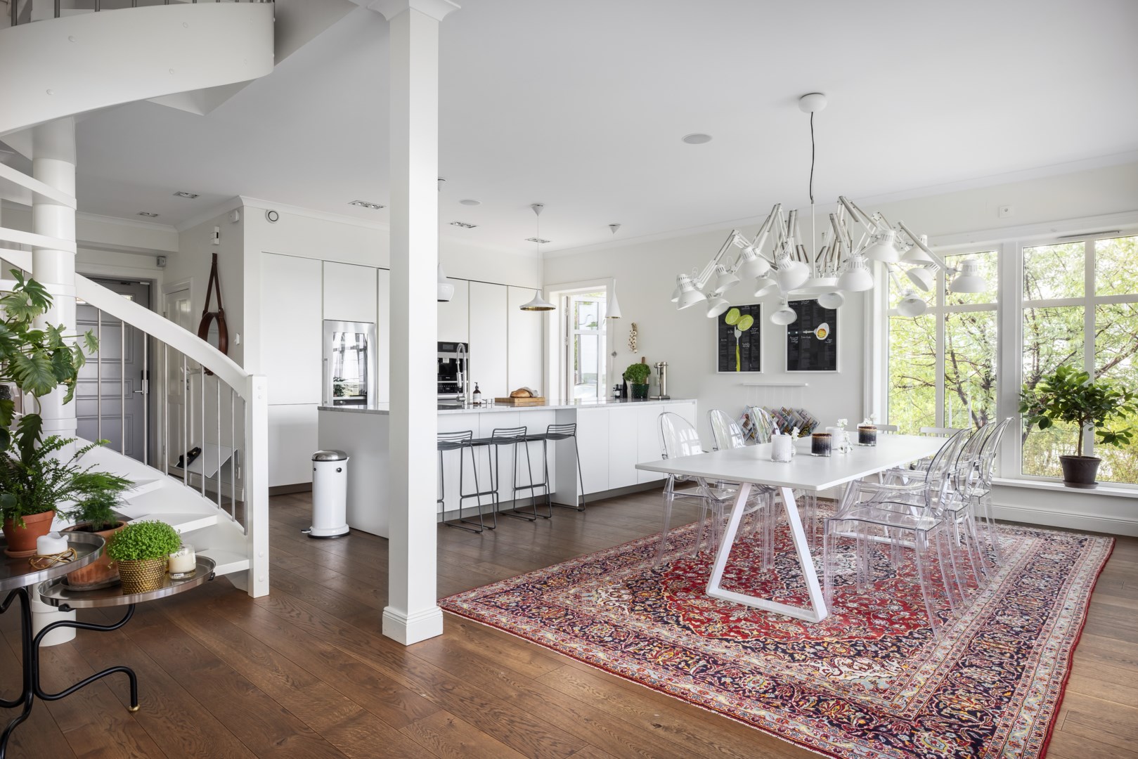 Bostadsbild från Höggarnsvägen 6, Såld i Kummelnäs, Nacka