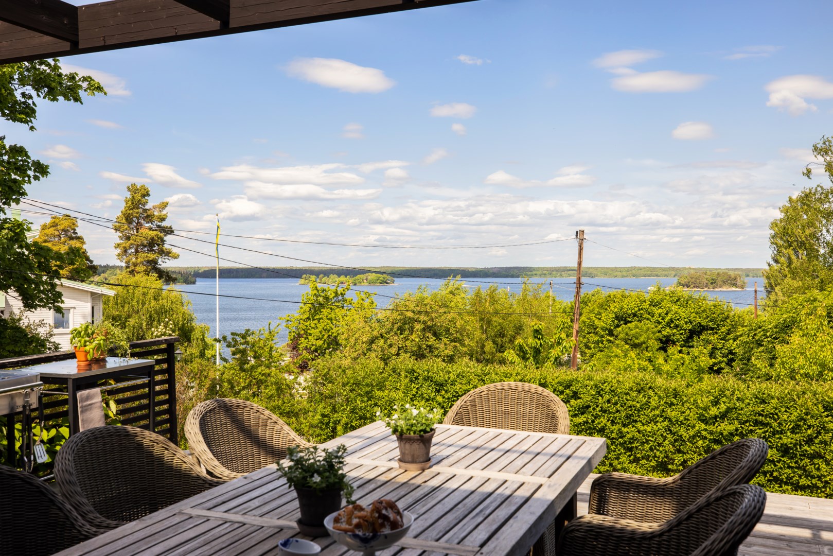 Bostadsbild från Höggarnsvägen 6, Såld i Kummelnäs, Nacka