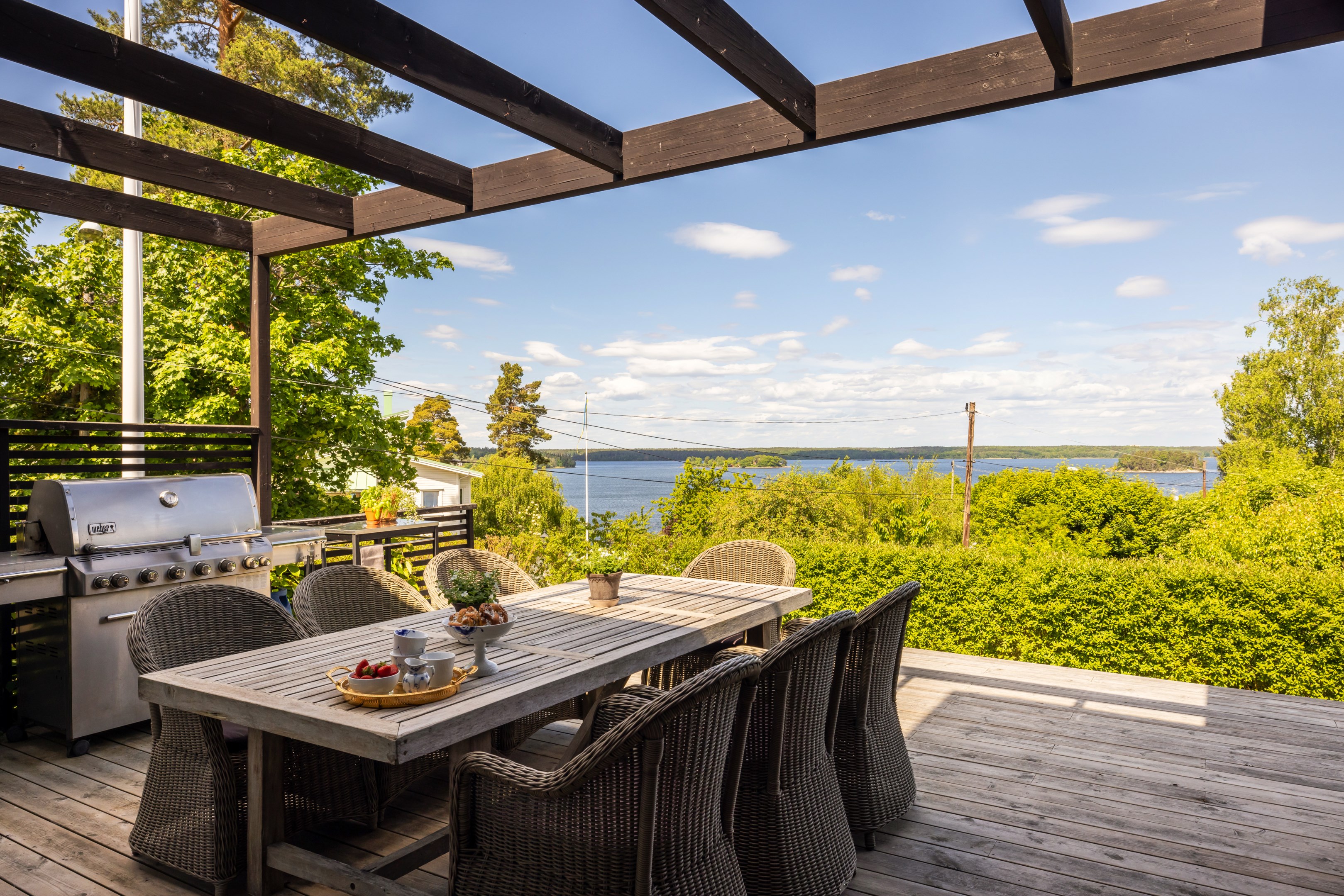 Bostadsbild från Höggarnsvägen 6, Såld i Kummelnäs, Nacka