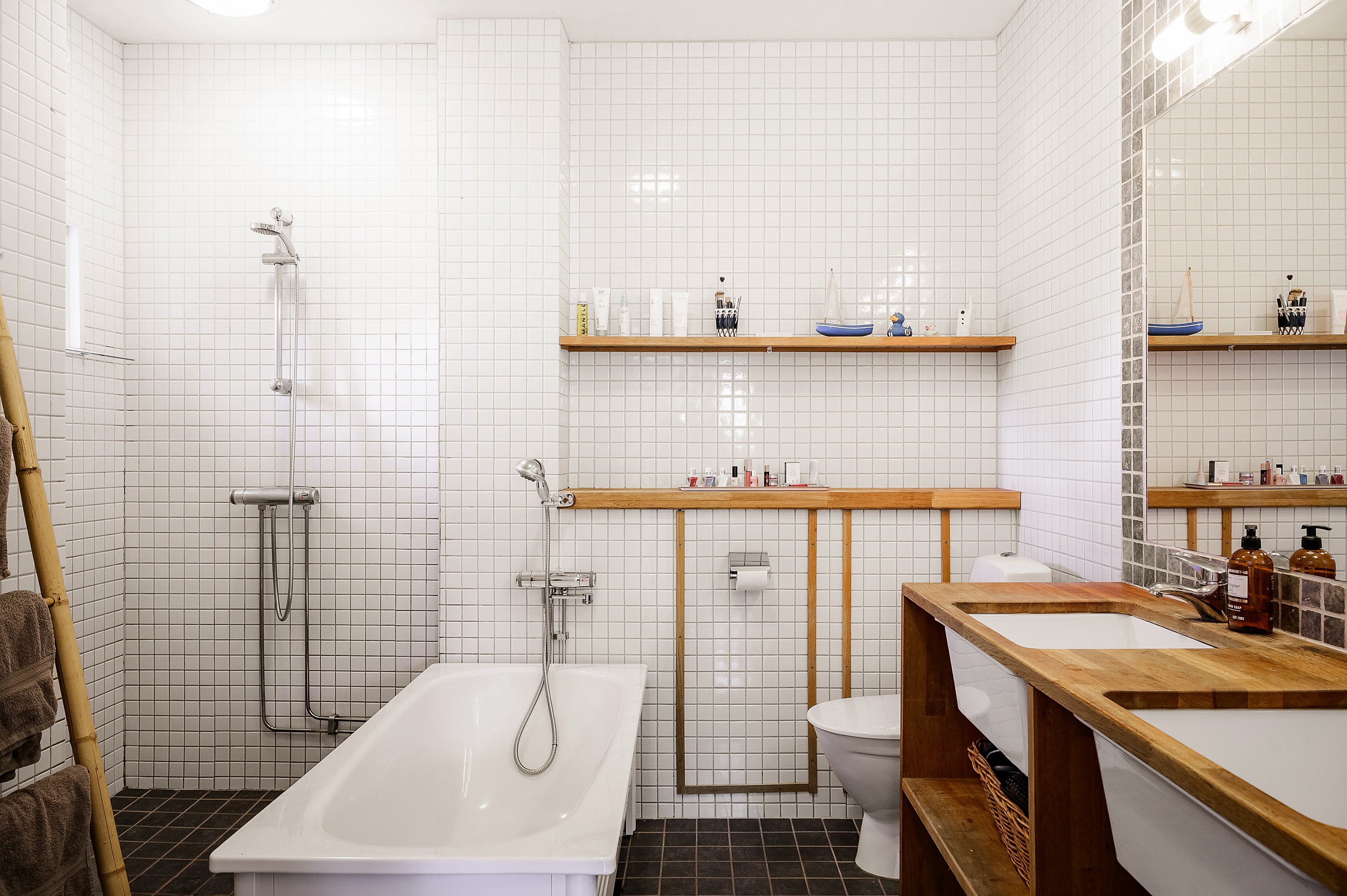 Bostadsbild från Törnrosavägen 3, Såld i Skuru, Nacka