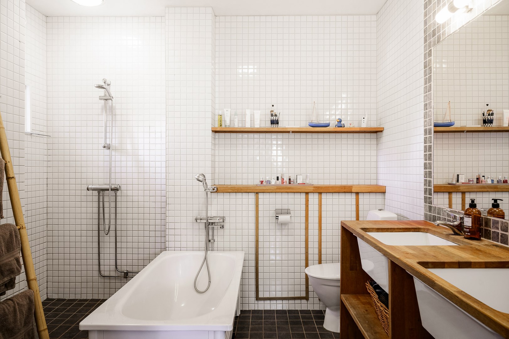 Bostadsbild från Törnrosavägen 3, Såld i Skuru, Nacka