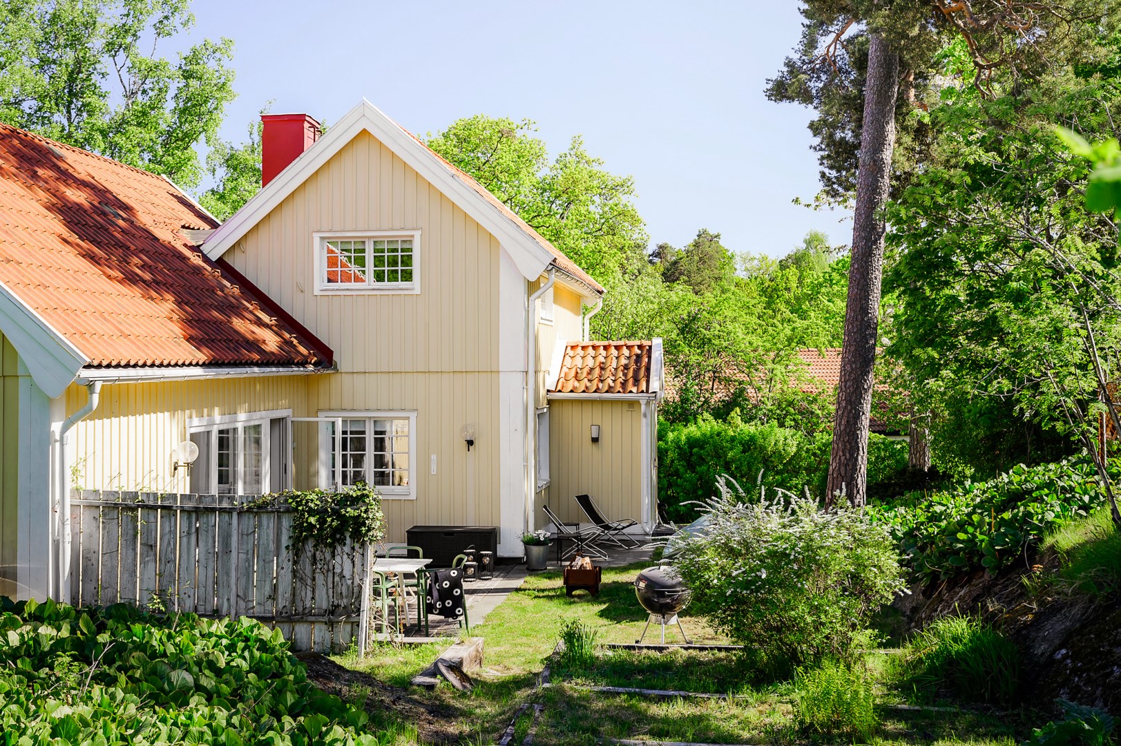 Bostadsbild från Törnrosavägen 3, Såld i Skuru, Nacka
