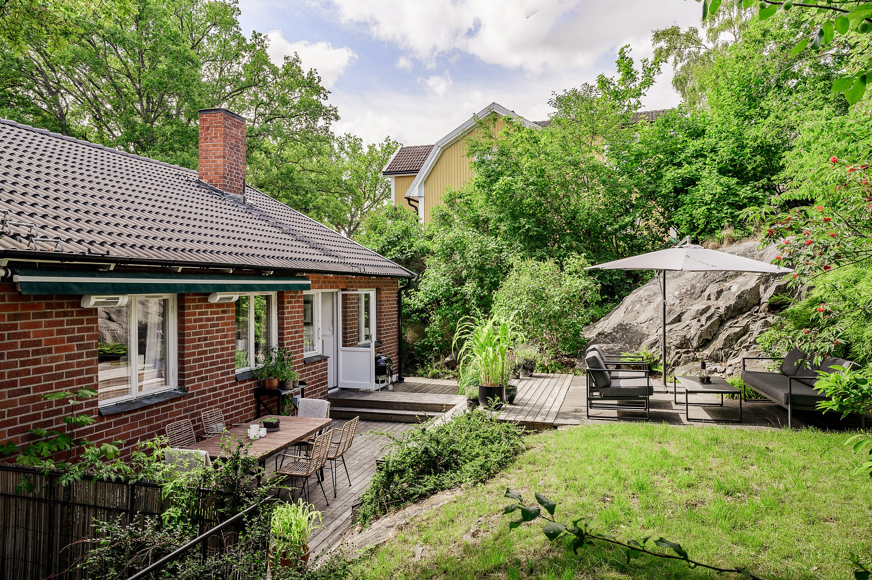 Bostadsbild från Kristinedalsvägen 33, Såld i Skuru, Nacka