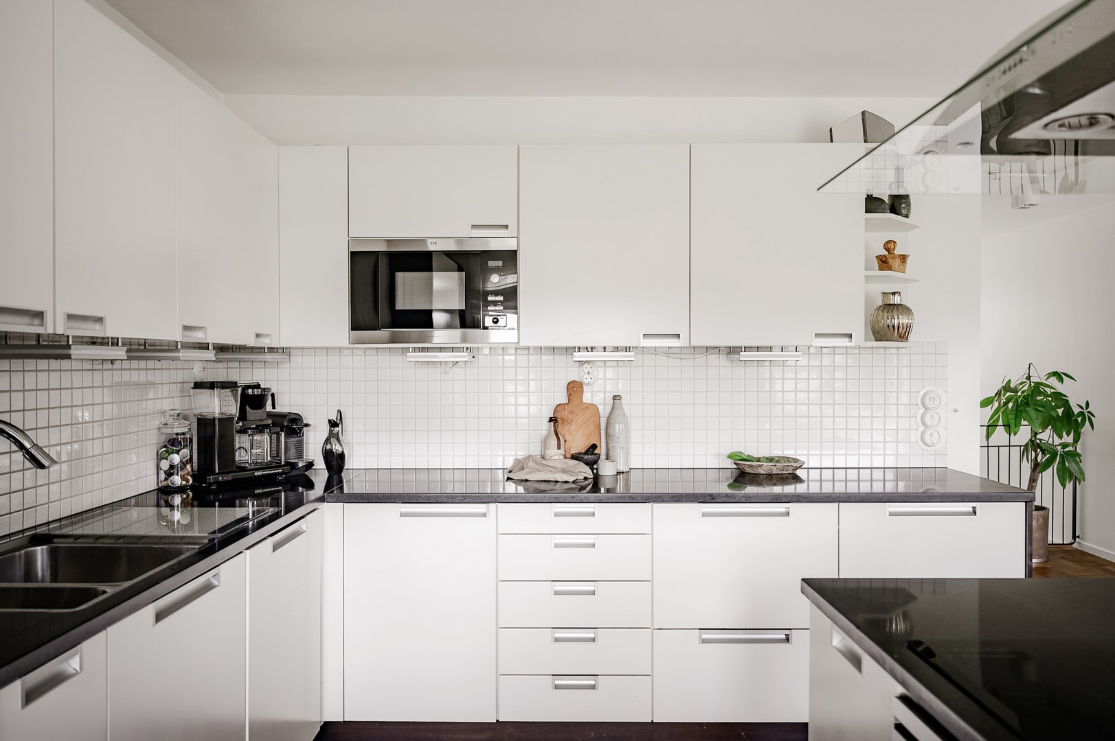 Bostadsbild från Kristinedalsvägen 33, Såld i Skuru, Nacka