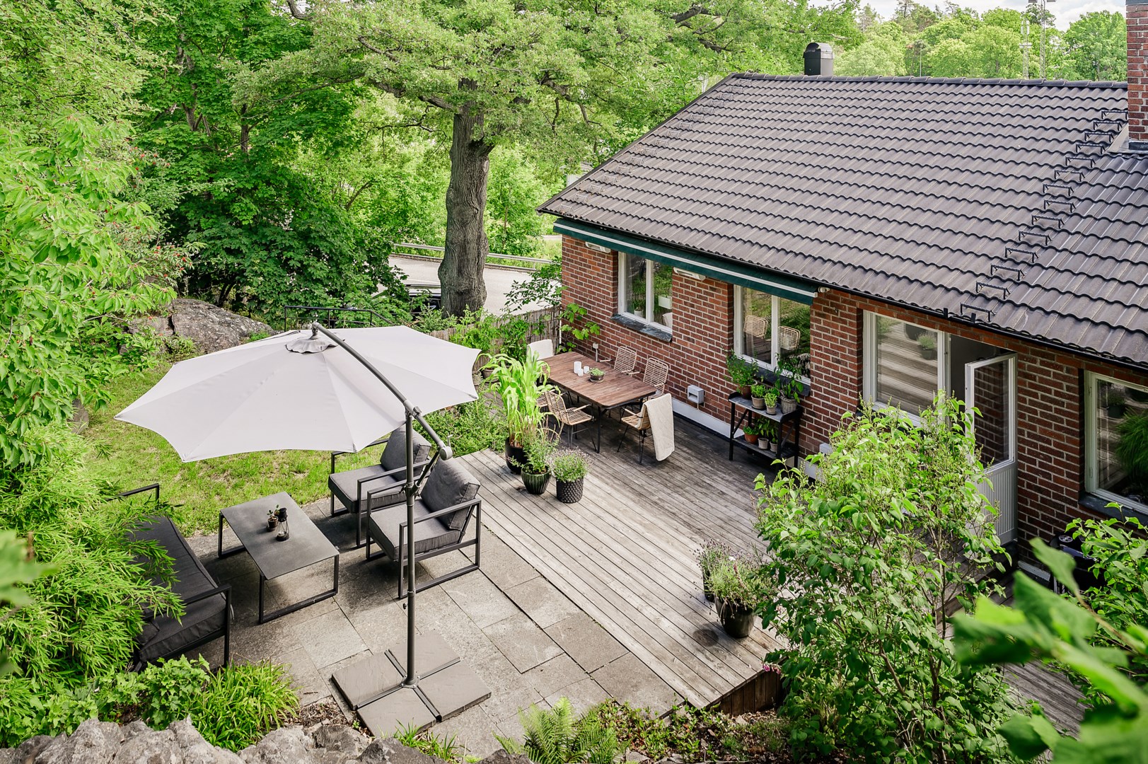 Bostadsbild från Kristinedalsvägen 33, Såld i Skuru, Nacka