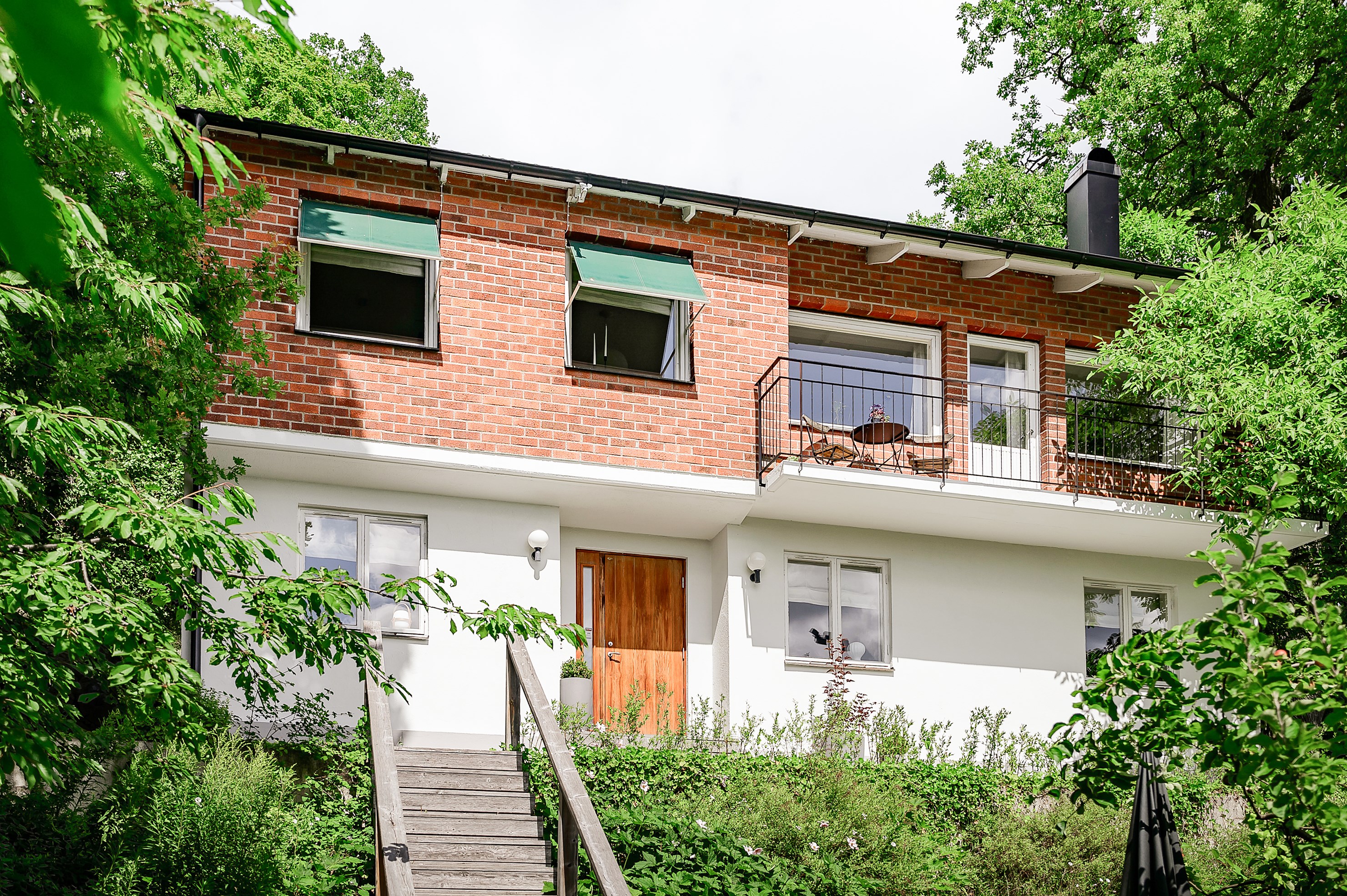 Bostadsbild från Kristinedalsvägen 33, Såld i Skuru, Nacka