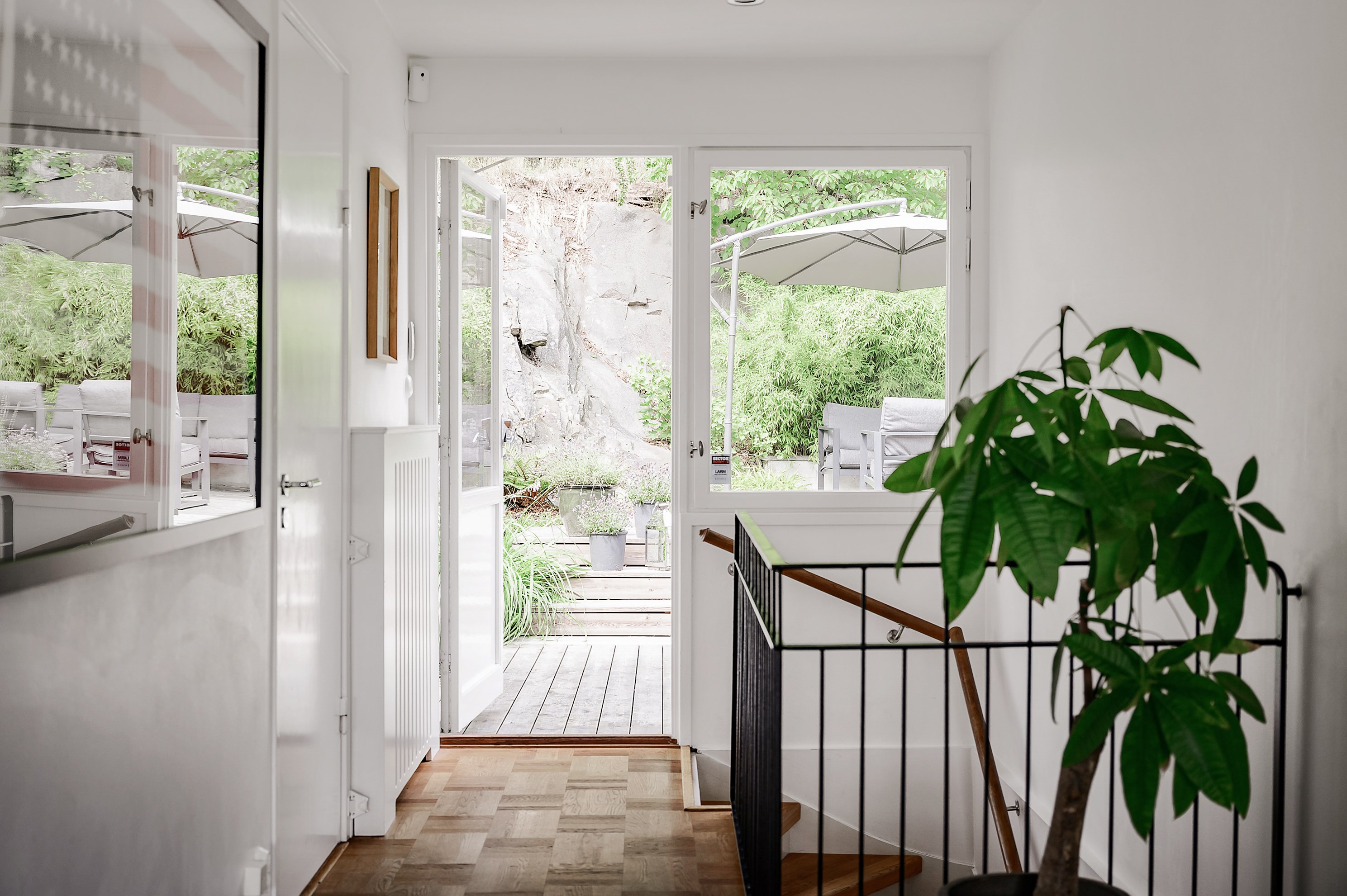 Bostadsbild från Kristinedalsvägen 33, Såld i Skuru, Nacka