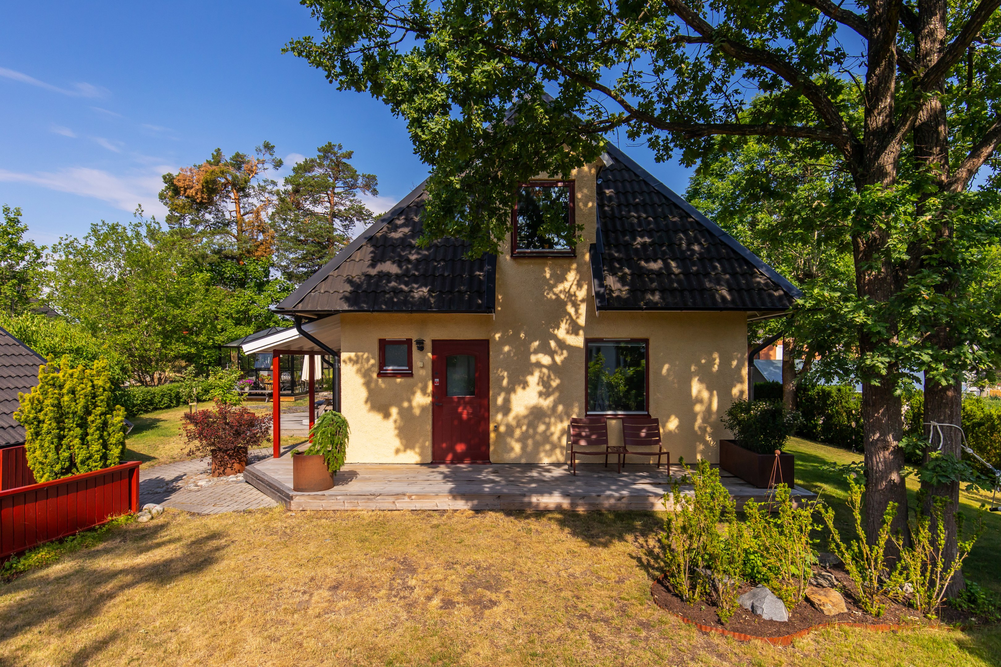 Bostadsbild från Skogdalsvägen 5, Såld i Björknäs, Nacka