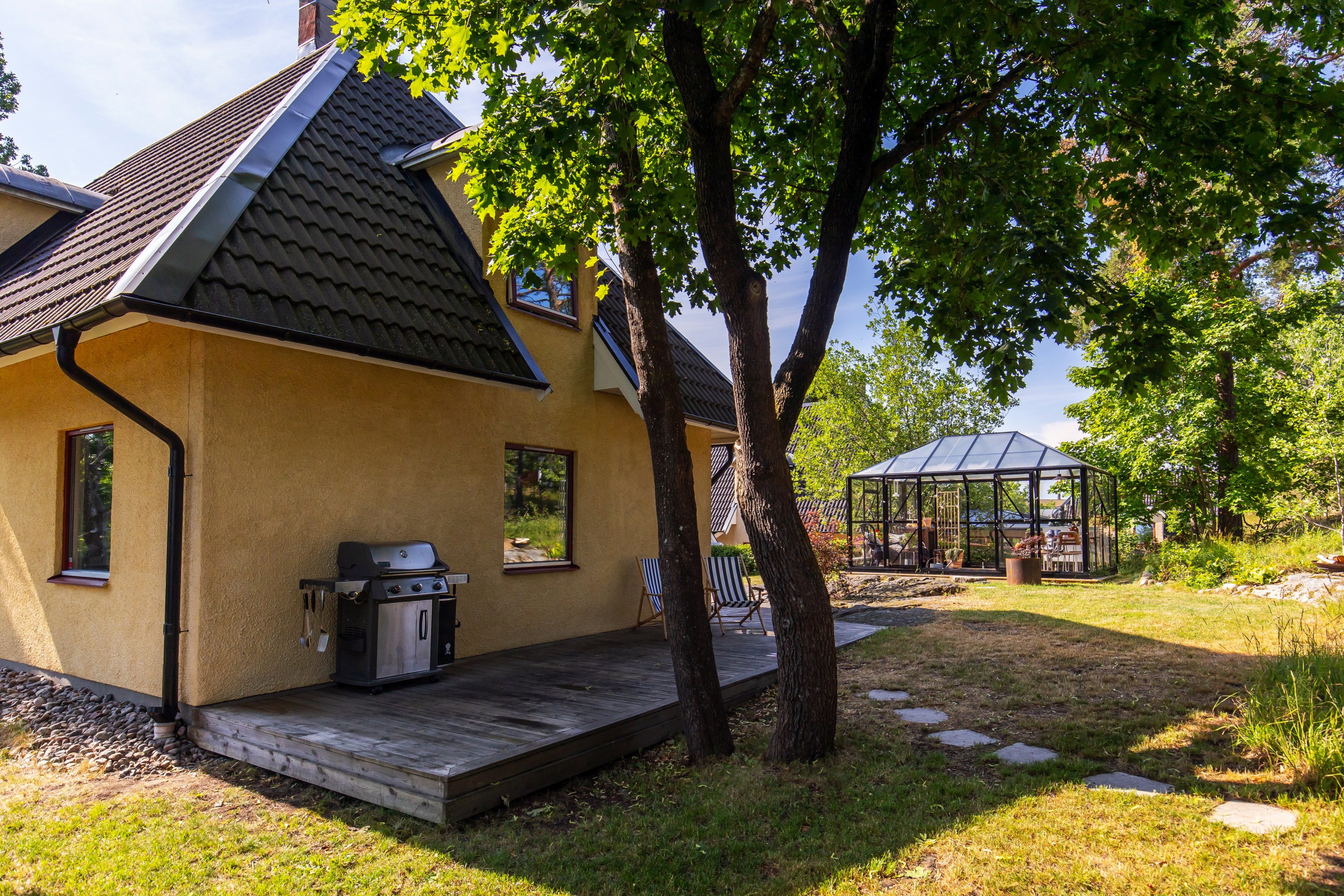 Bostadsbild från Skogdalsvägen 5, Såld i Björknäs, Nacka