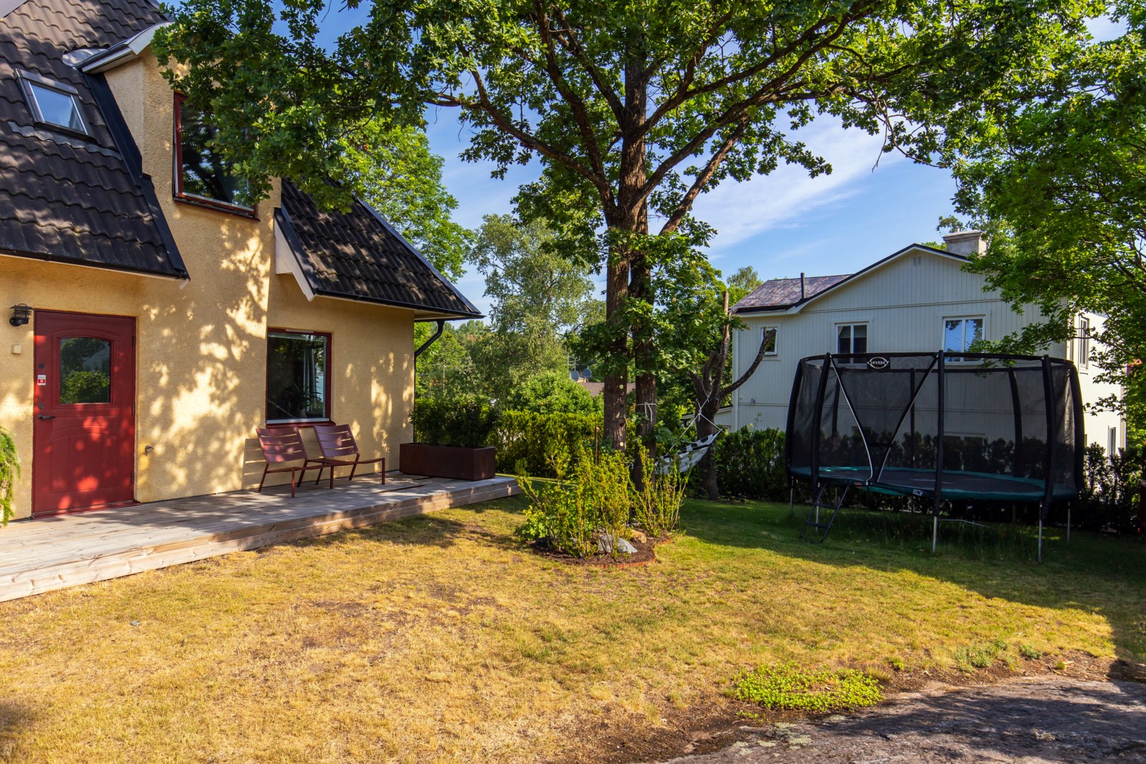 Bostadsbild från Skogdalsvägen 5, Såld i Björknäs, Nacka