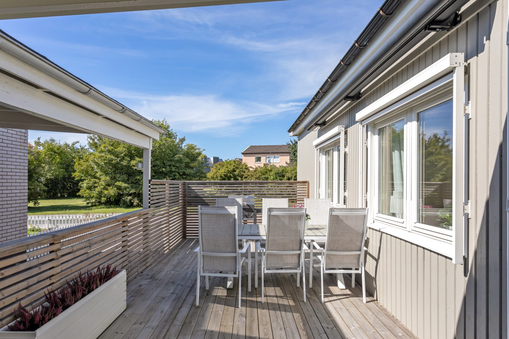 Bostadsbild från Lievägen 12, Såld i Valsätra, Uppsala