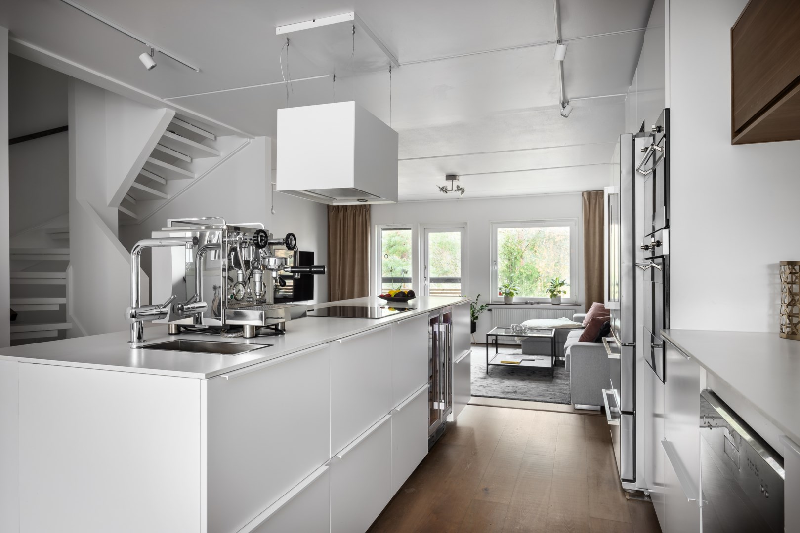 Bostadsbild från Storholmsvägen 402, Såld i Östra Orminge, Nacka