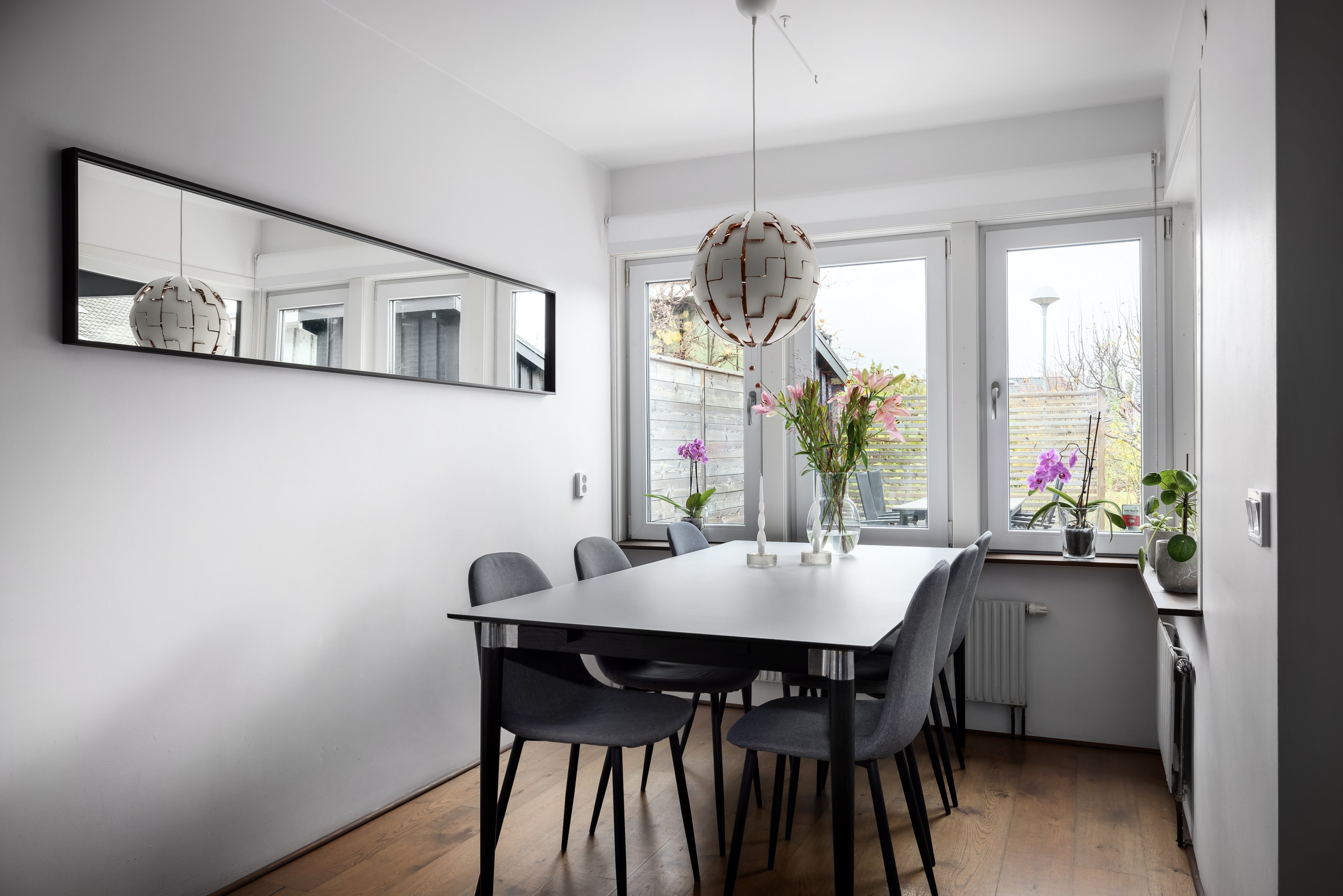 Bostadsbild från Storholmsvägen 402, Såld i Östra Orminge, Nacka