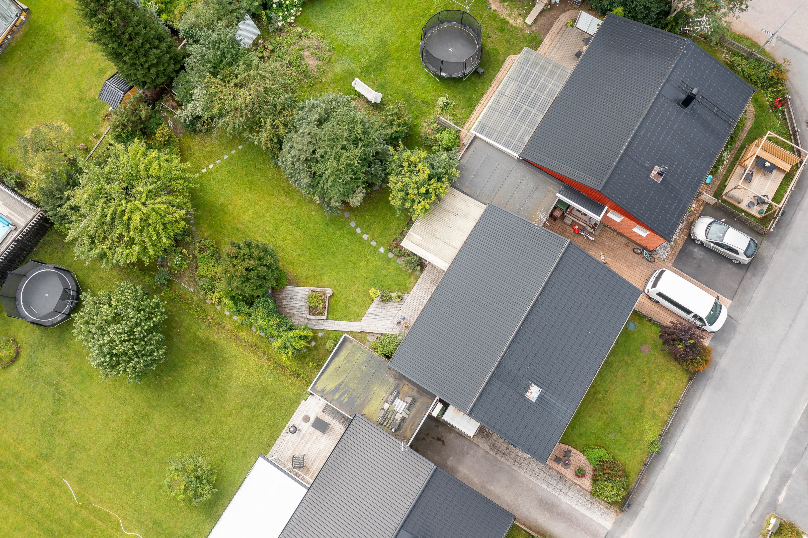 Bostadsbild från Getramsvägen 3, Såld i Storvreta, Uppsala