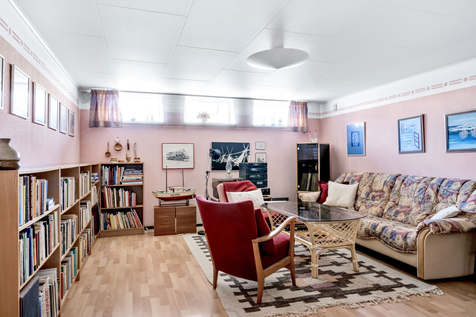 Bostadsbild från Getramsvägen 3, Såld i Storvreta, Uppsala