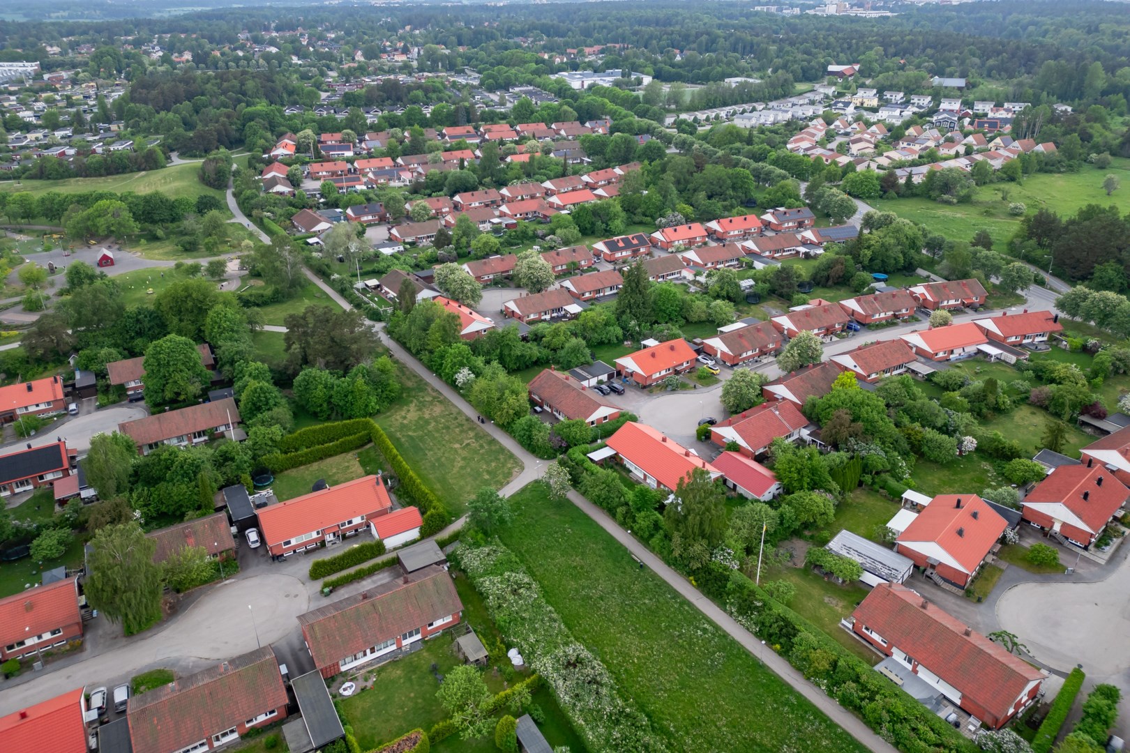 Bostadsbild från Kolfatsvägen 11, Såld i Valsätra, Uppsala