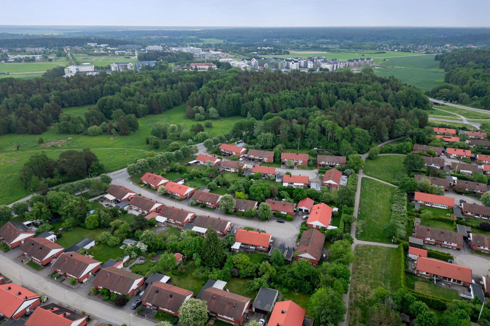 Bostadsbild från Kolfatsvägen 11, Såld i Valsätra, Uppsala
