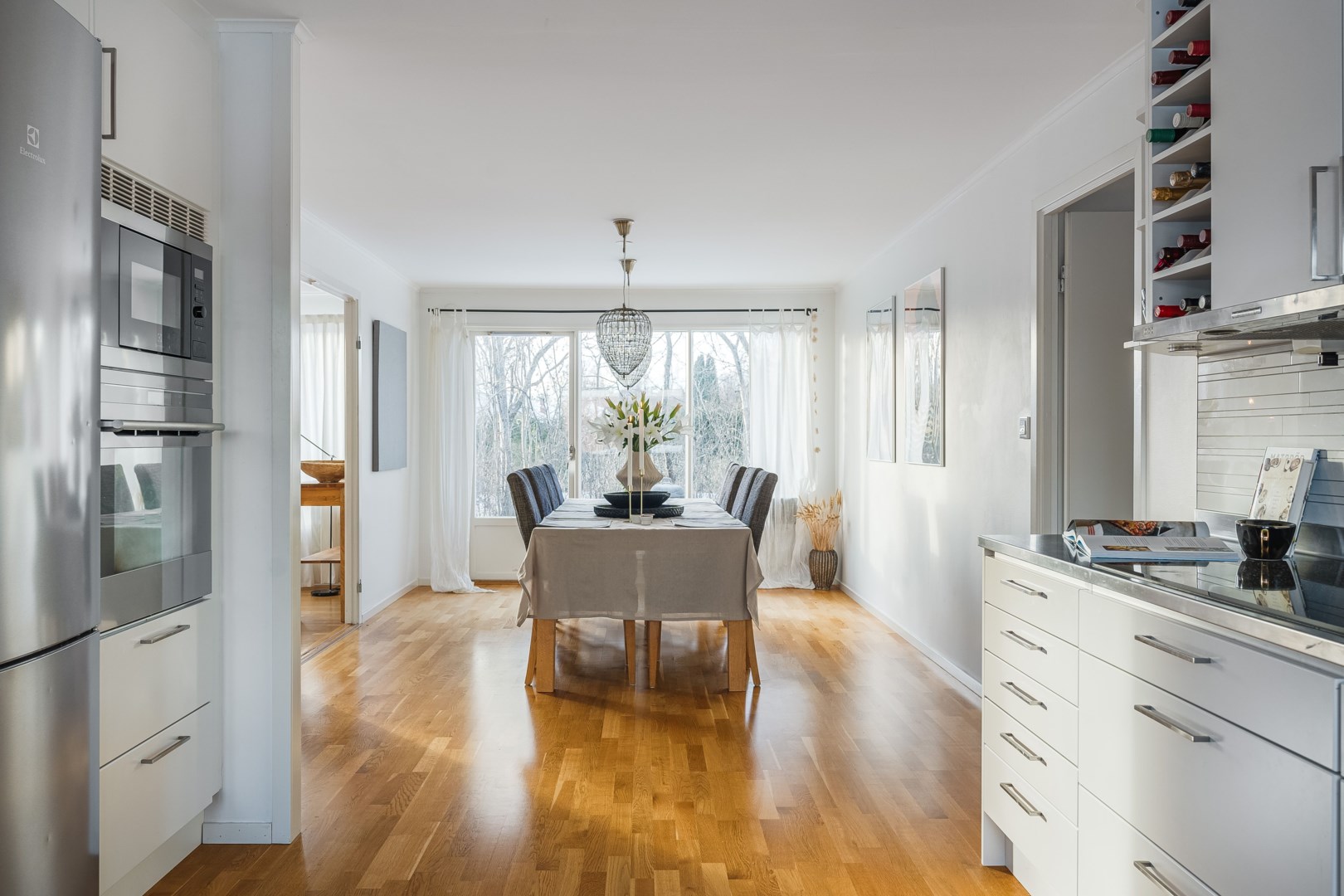 Bostadsbild från Kolfatsvägen 11, Såld i Valsätra, Uppsala