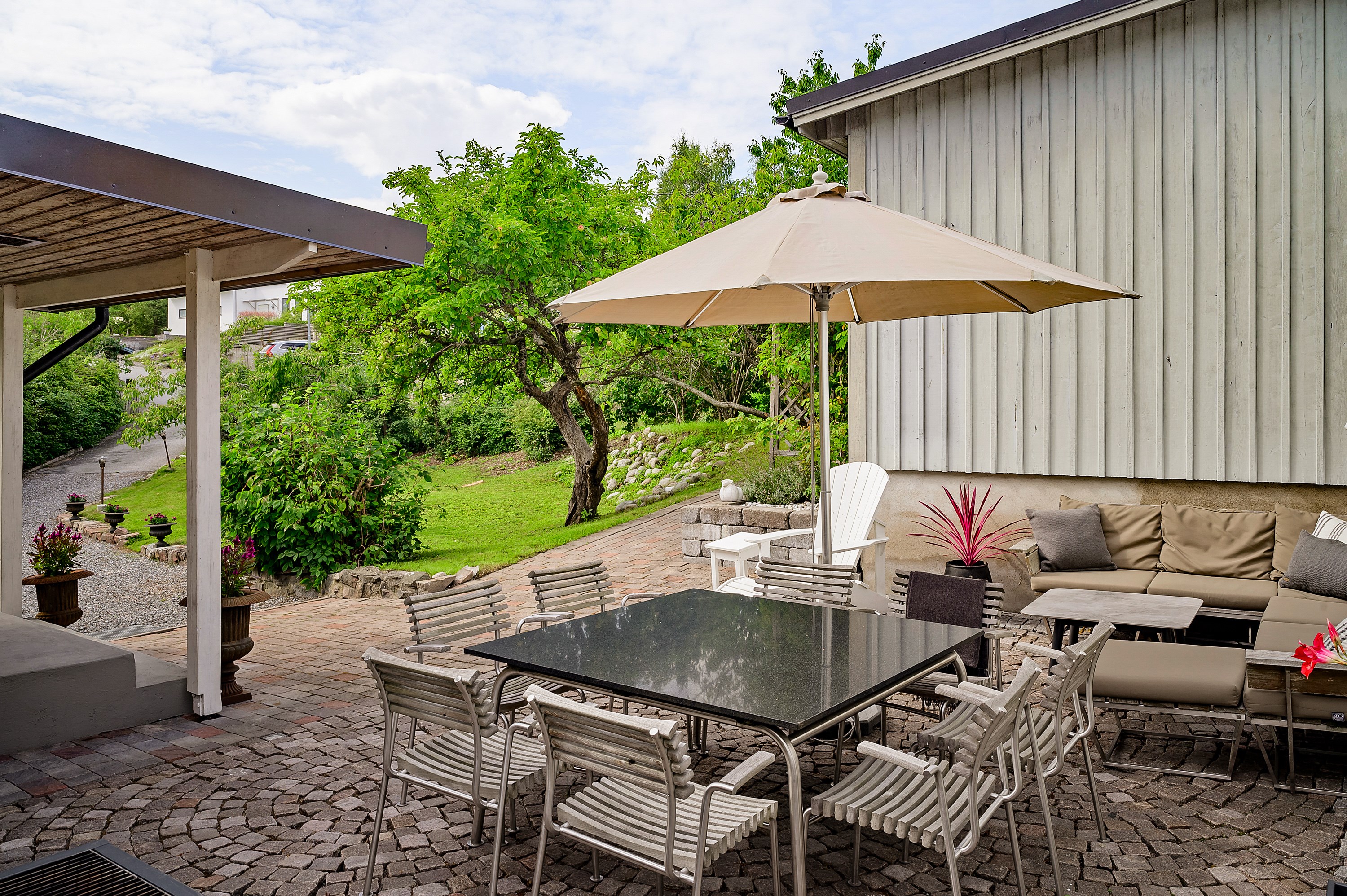 Bostadsbild från Kvarnbergsvägen 10, Såld i Hasseludden, Nacka