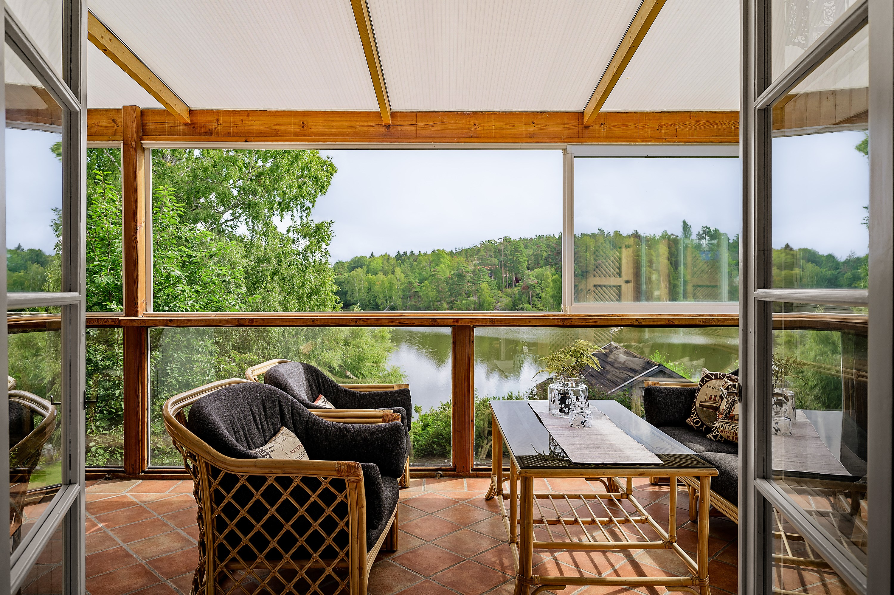 Bostadsbild från Kvarnbergsvägen 10, Såld i Hasseludden, Nacka