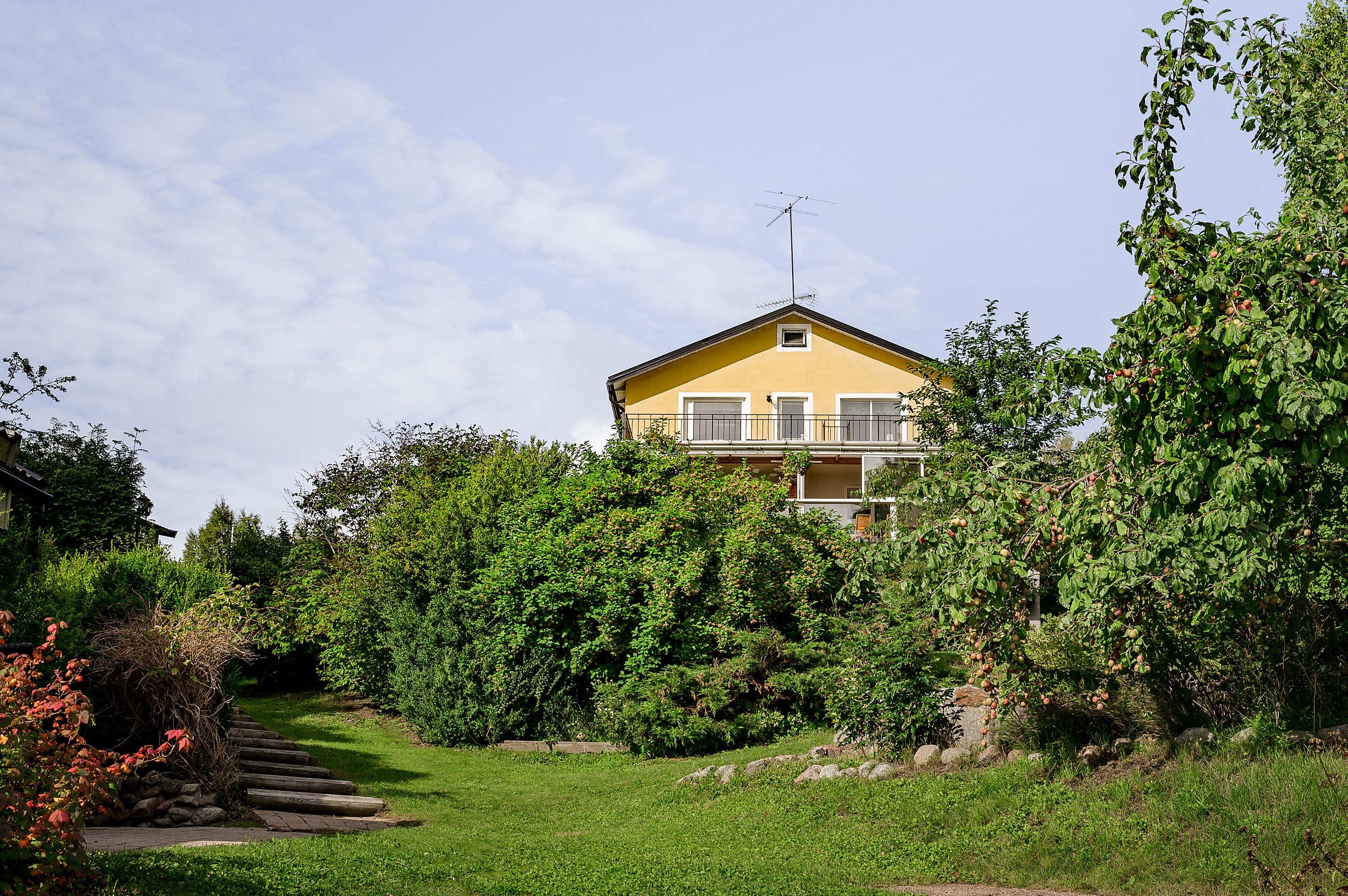 Bostadsbild från Kvarnbergsvägen 10, Såld i Hasseludden, Nacka