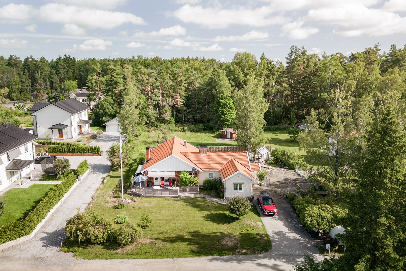 Bostadsbild från Hagvägen 8, Såld i Mensättra, Nacka