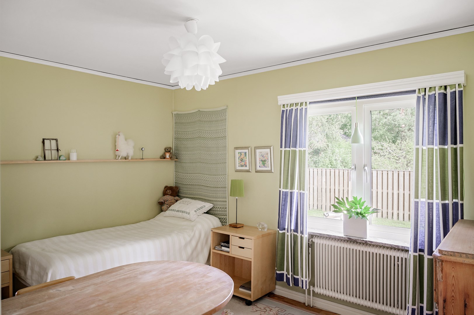 Bostadsbild från Hagvägen 8, Såld i Mensättra, Nacka