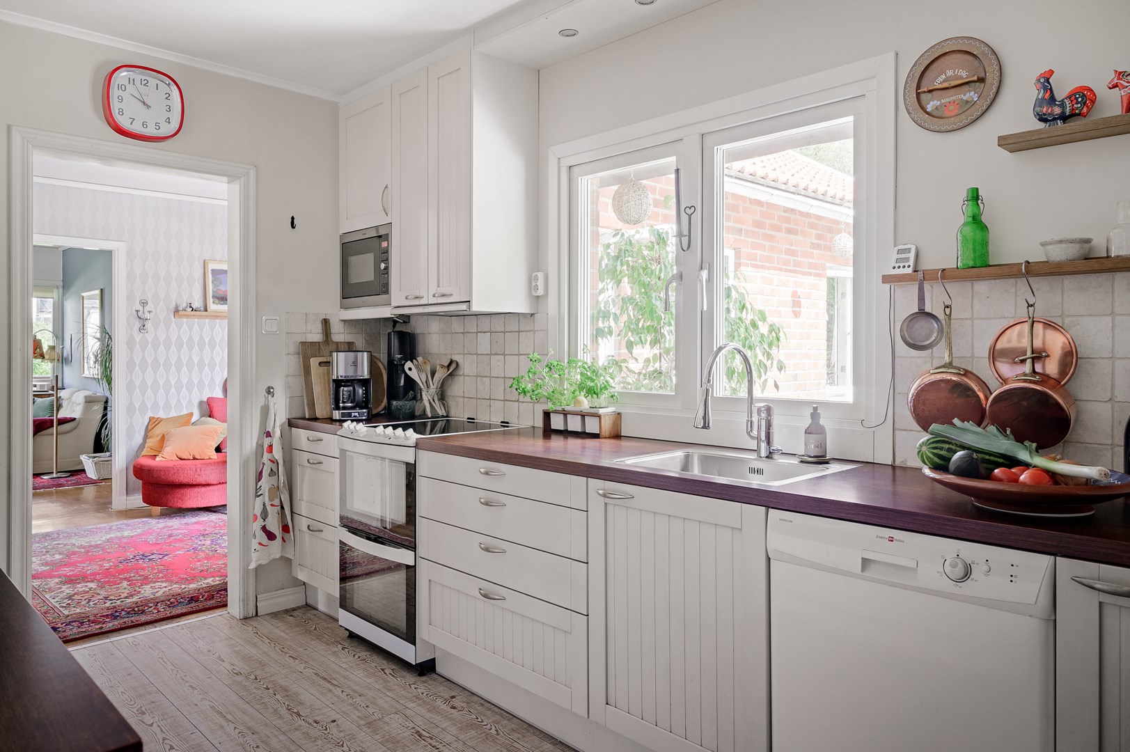 Bostadsbild från Hagvägen 8, Såld i Mensättra, Nacka