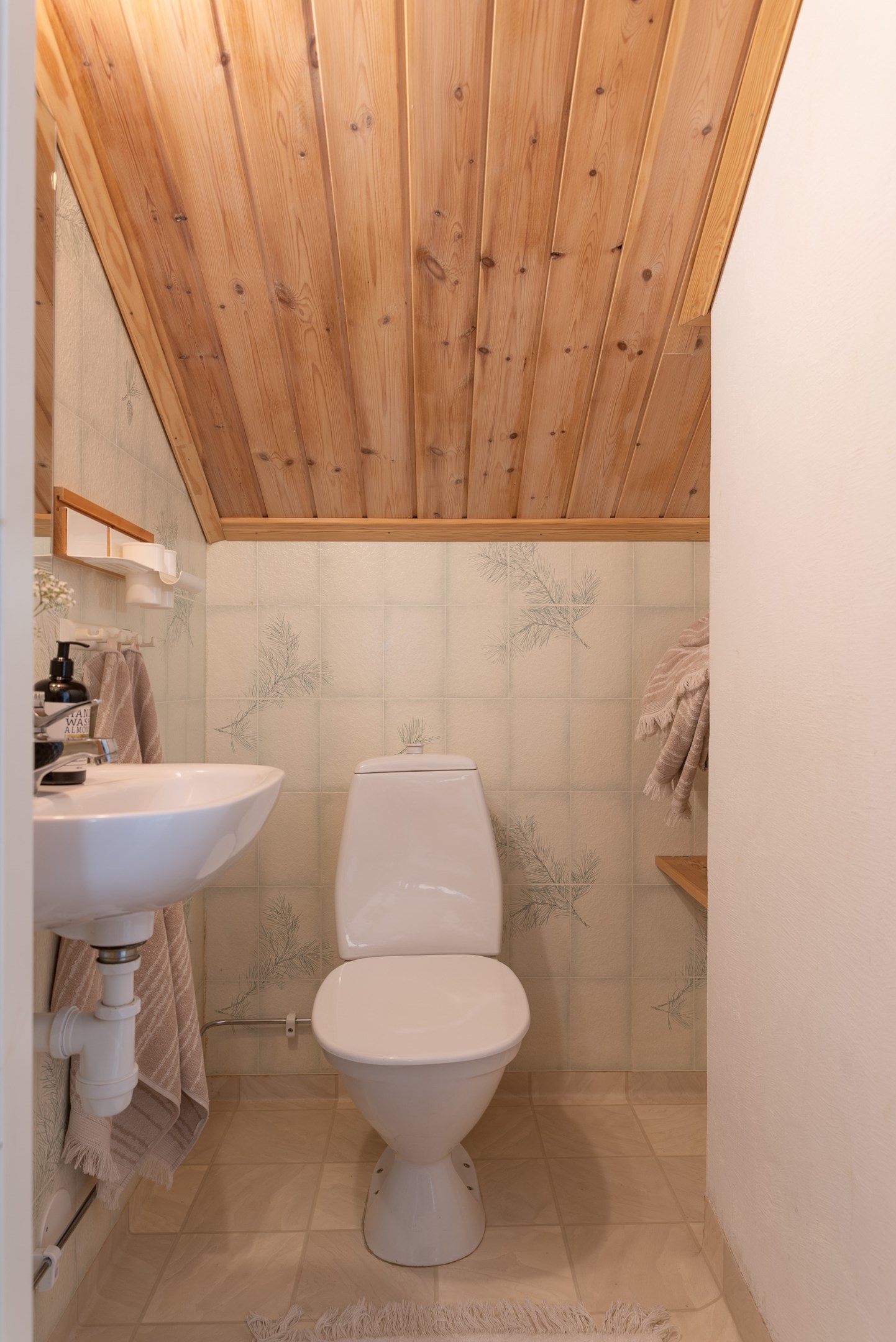 Bostadsbild från Länkstigen 6, Såld i Harkie, Västerås