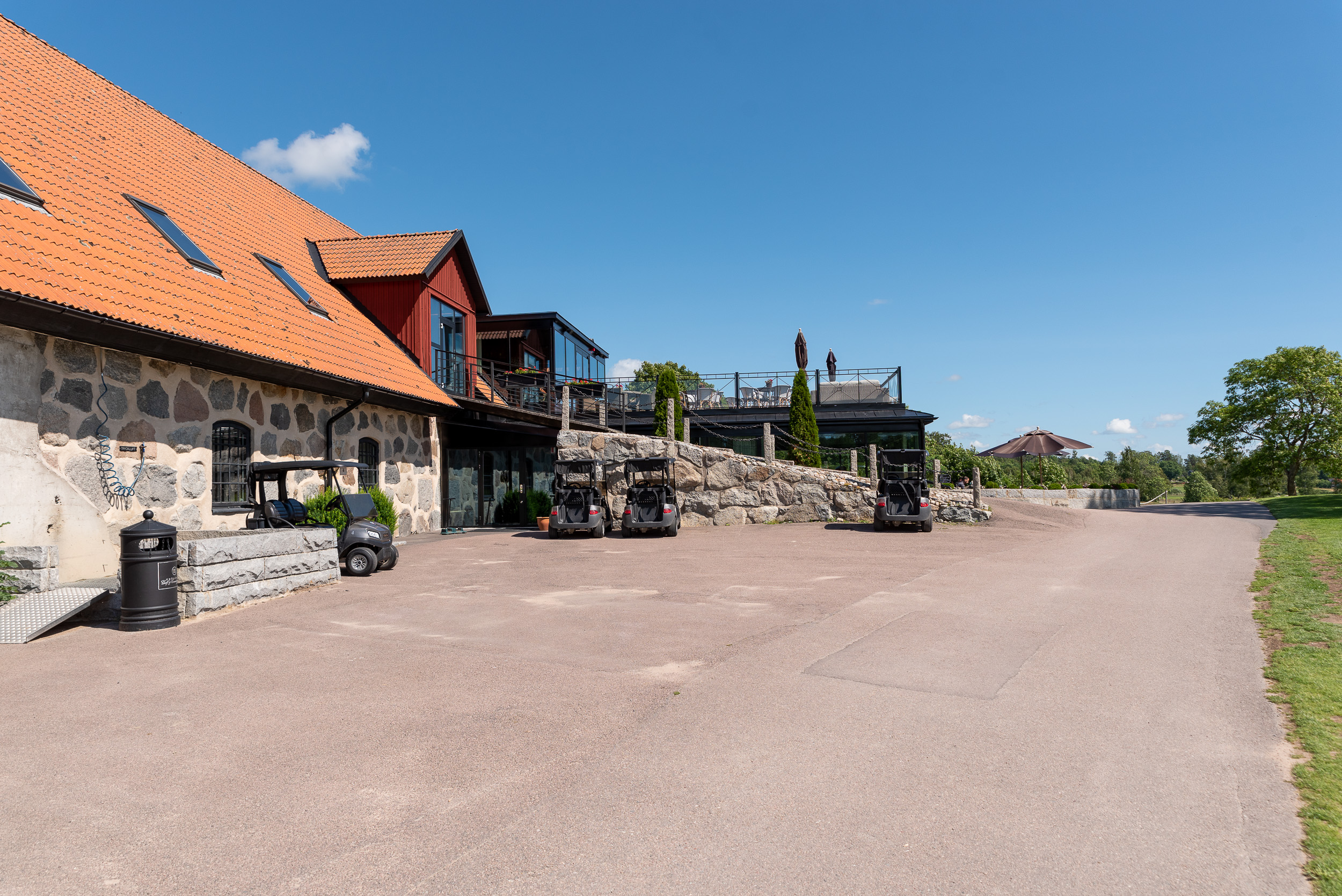 Bostadsbild från Länkstigen 6, Såld i Harkie, Västerås