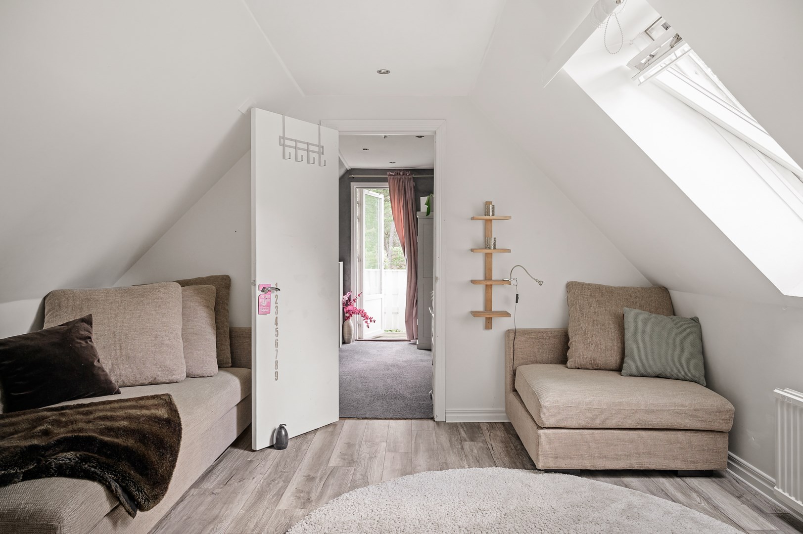 Bostadsbild från Kättingvägen 13, Såld i Södra kopparmora, Värmdö