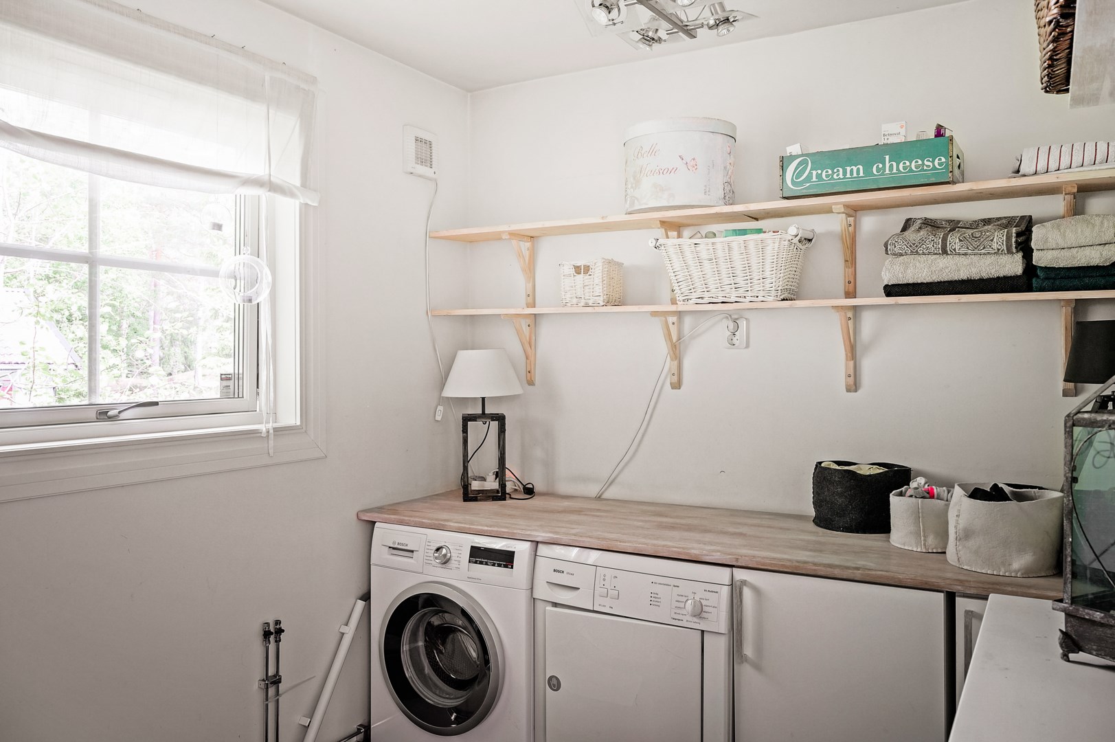 Bostadsbild från Kättingvägen 13, Såld i Södra kopparmora, Värmdö