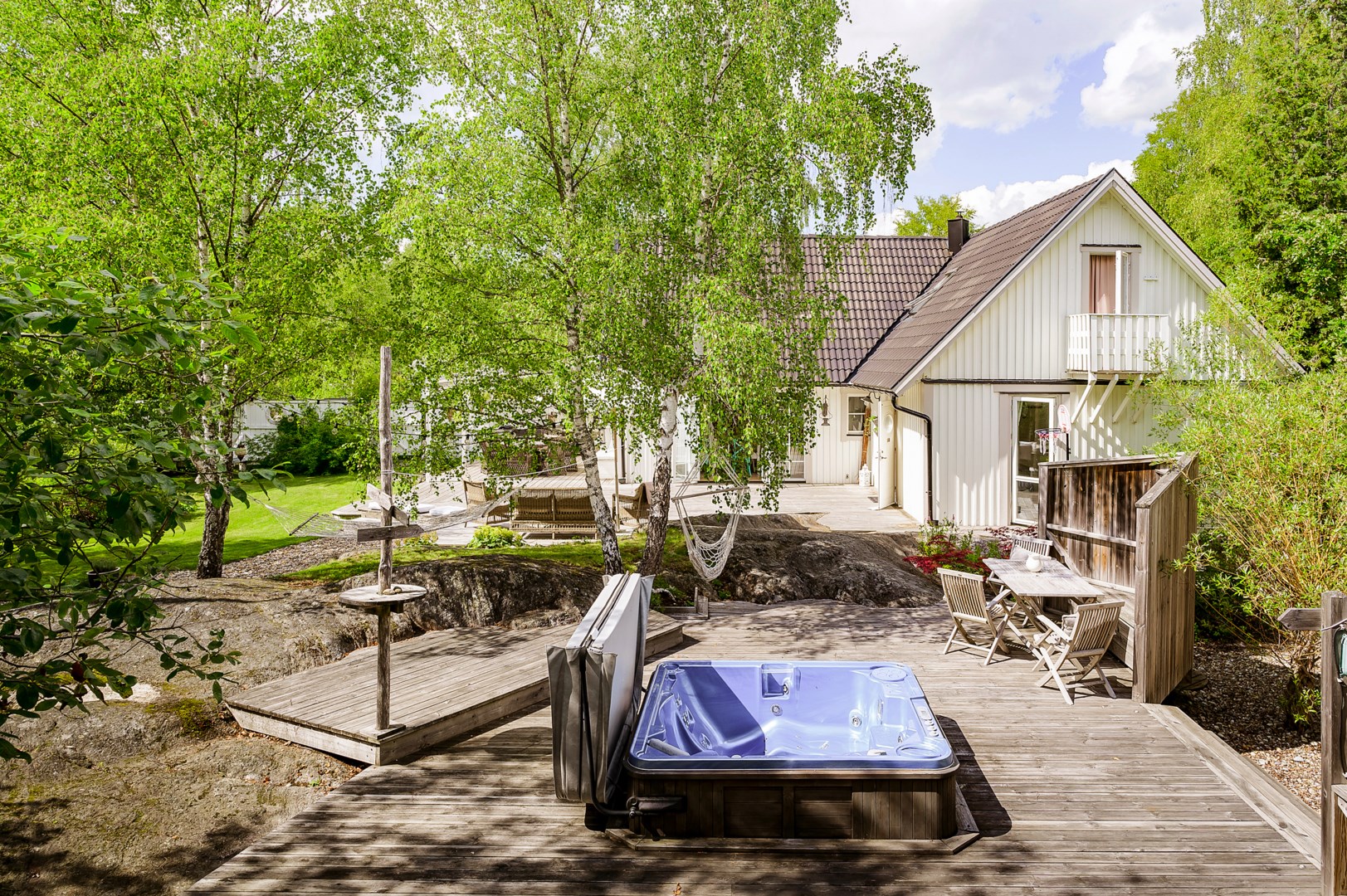 Bostadsbild från Kättingvägen 13, Såld i Södra kopparmora, Värmdö