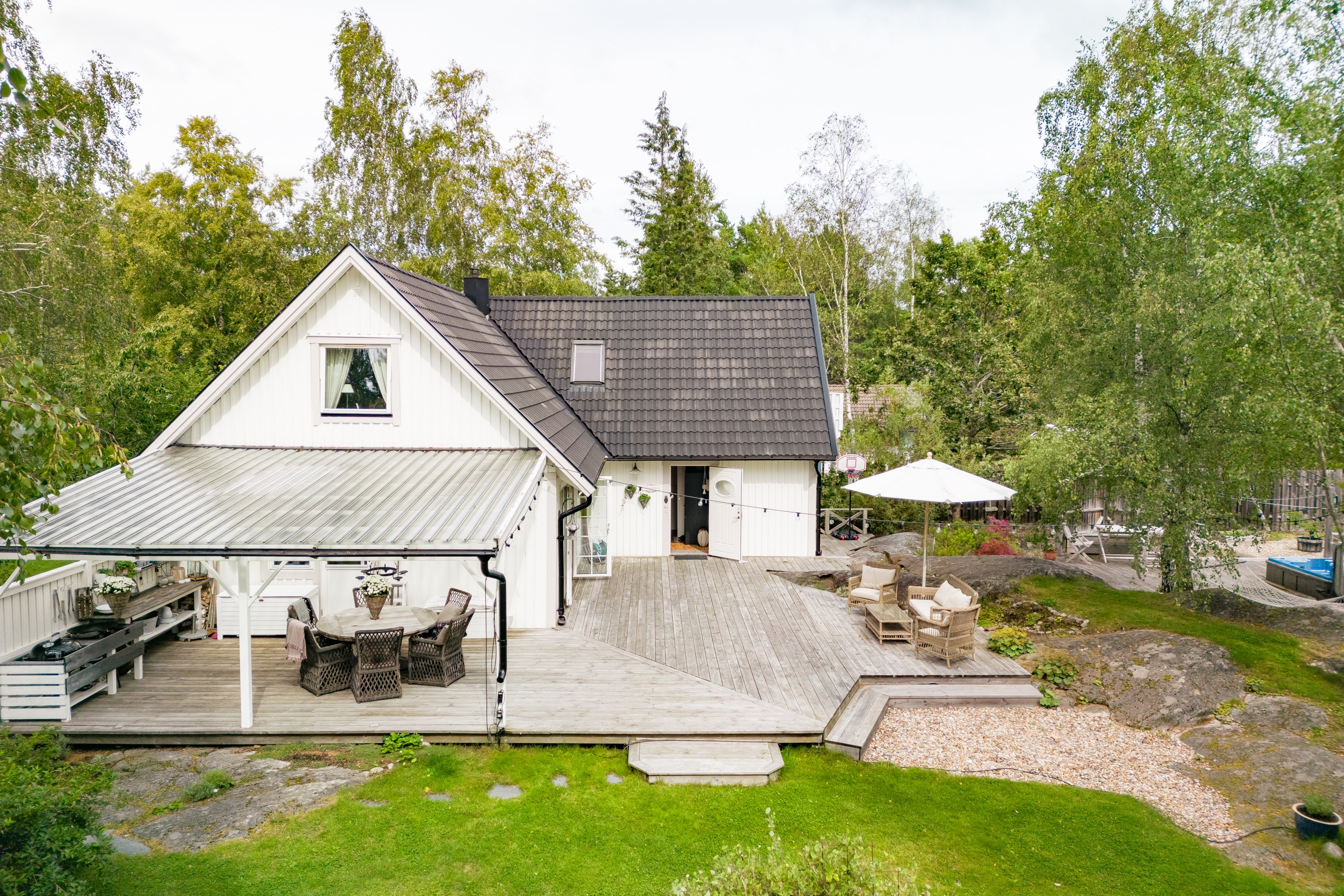 Bostadsbild från Kättingvägen 13, Såld i Södra kopparmora, Värmdö