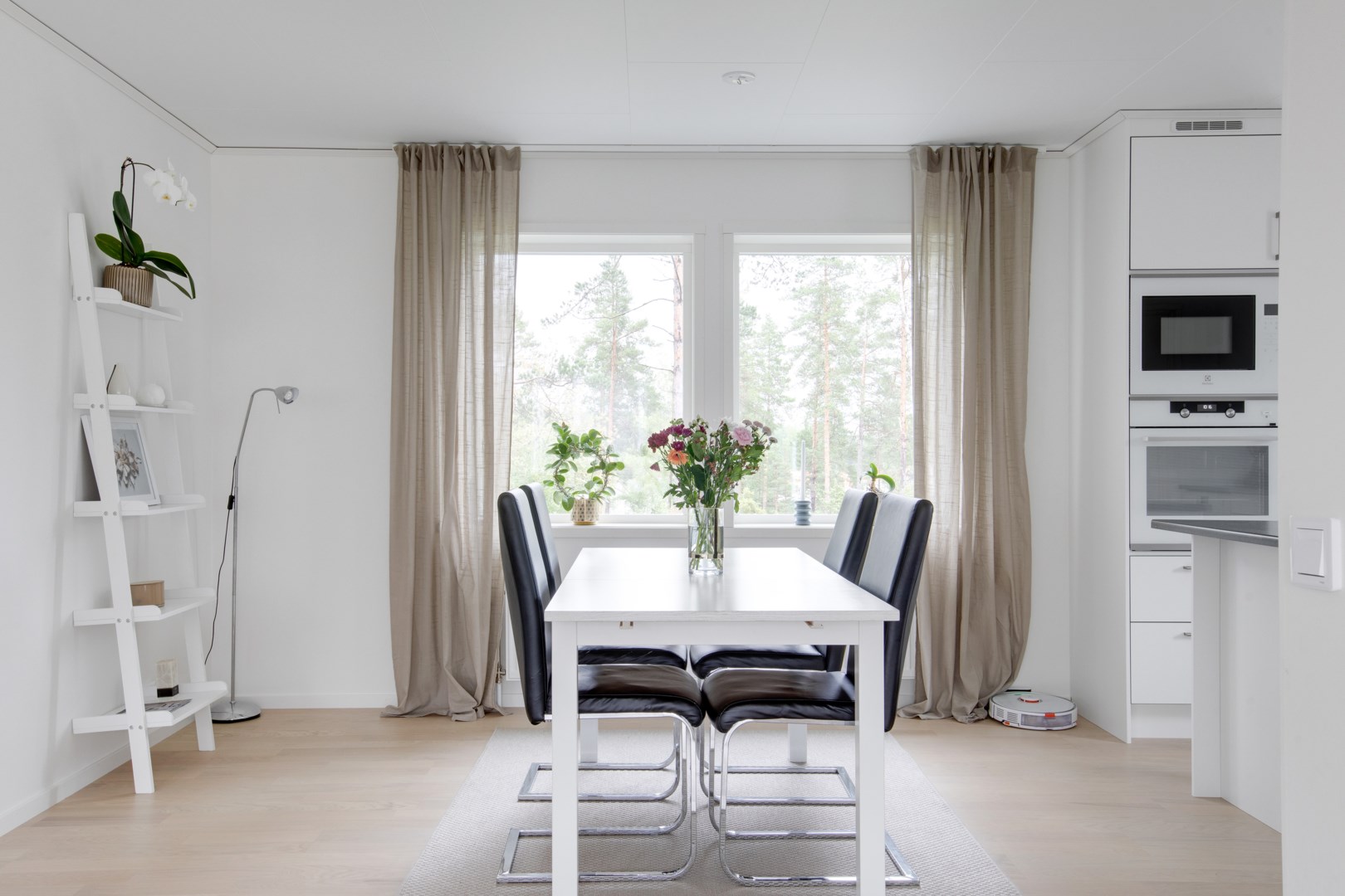 Bostadsbild från Almunge-Lövsta 311, Såld i Almunge, Uppsala