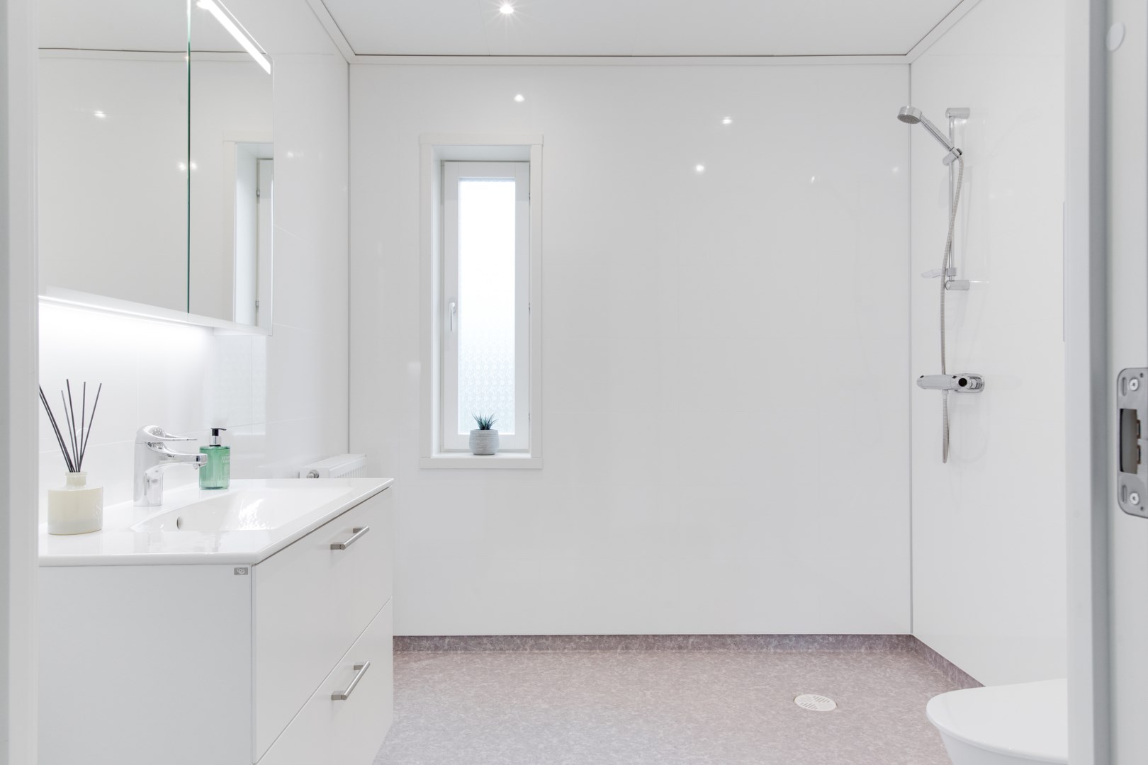 Bostadsbild från Almunge-Lövsta 311, Såld i Almunge, Uppsala