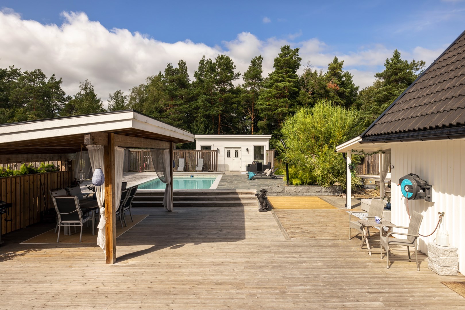 Bostadsbild från Kättingvägen 20, Såld i Södra kopparmora, Värmdö