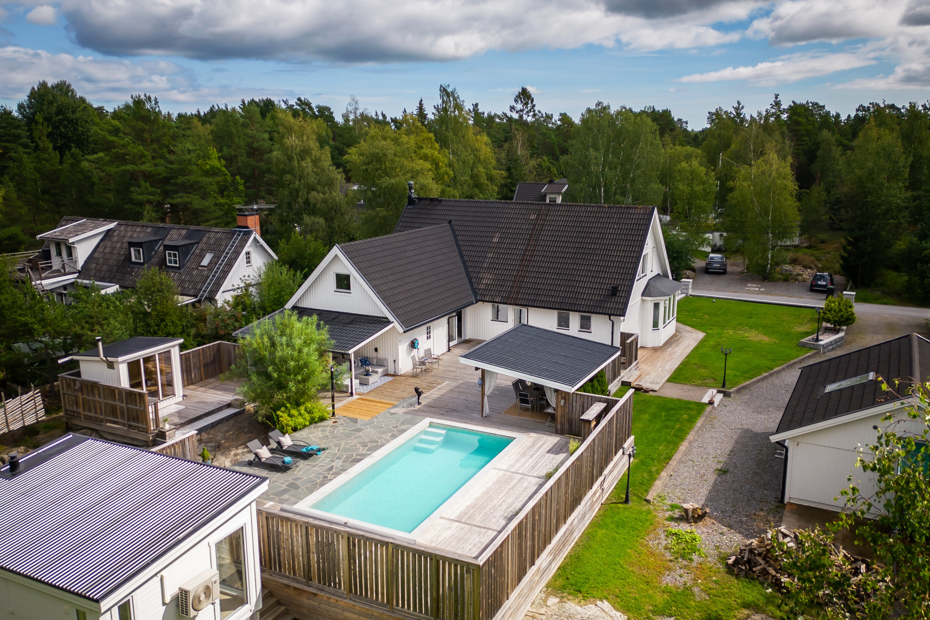 Bostadsbild från Kättingvägen 20, Såld i Södra kopparmora, Värmdö