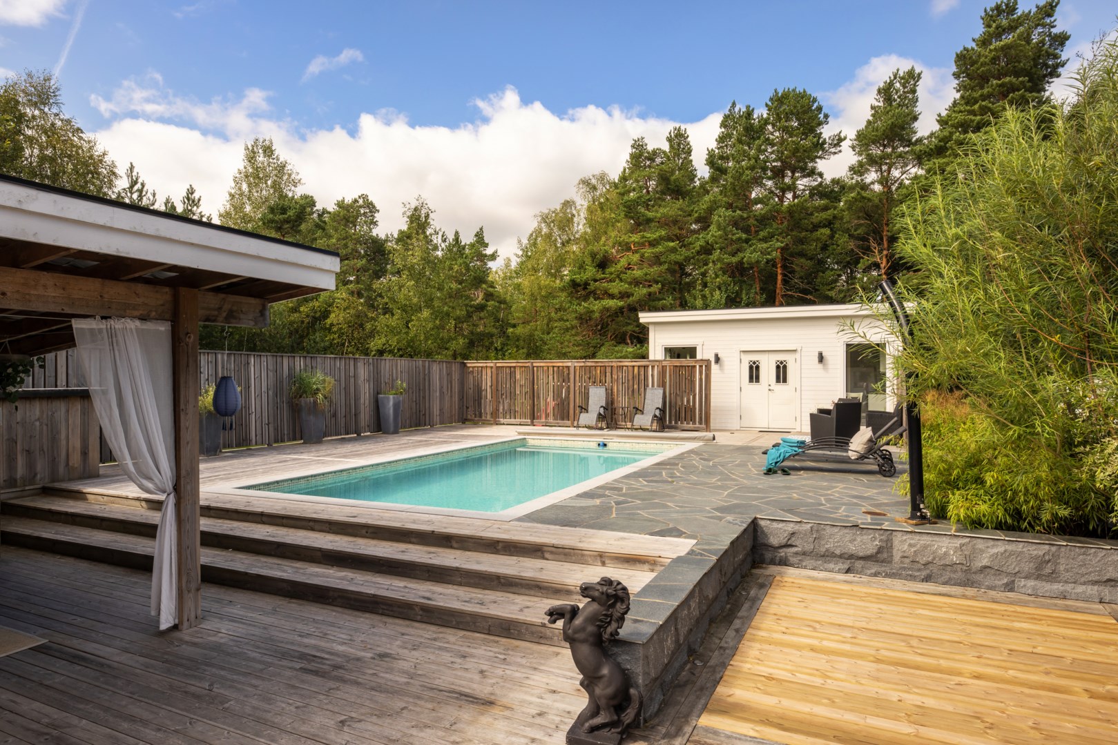 Bostadsbild från Kättingvägen 20, Såld i Södra kopparmora, Värmdö