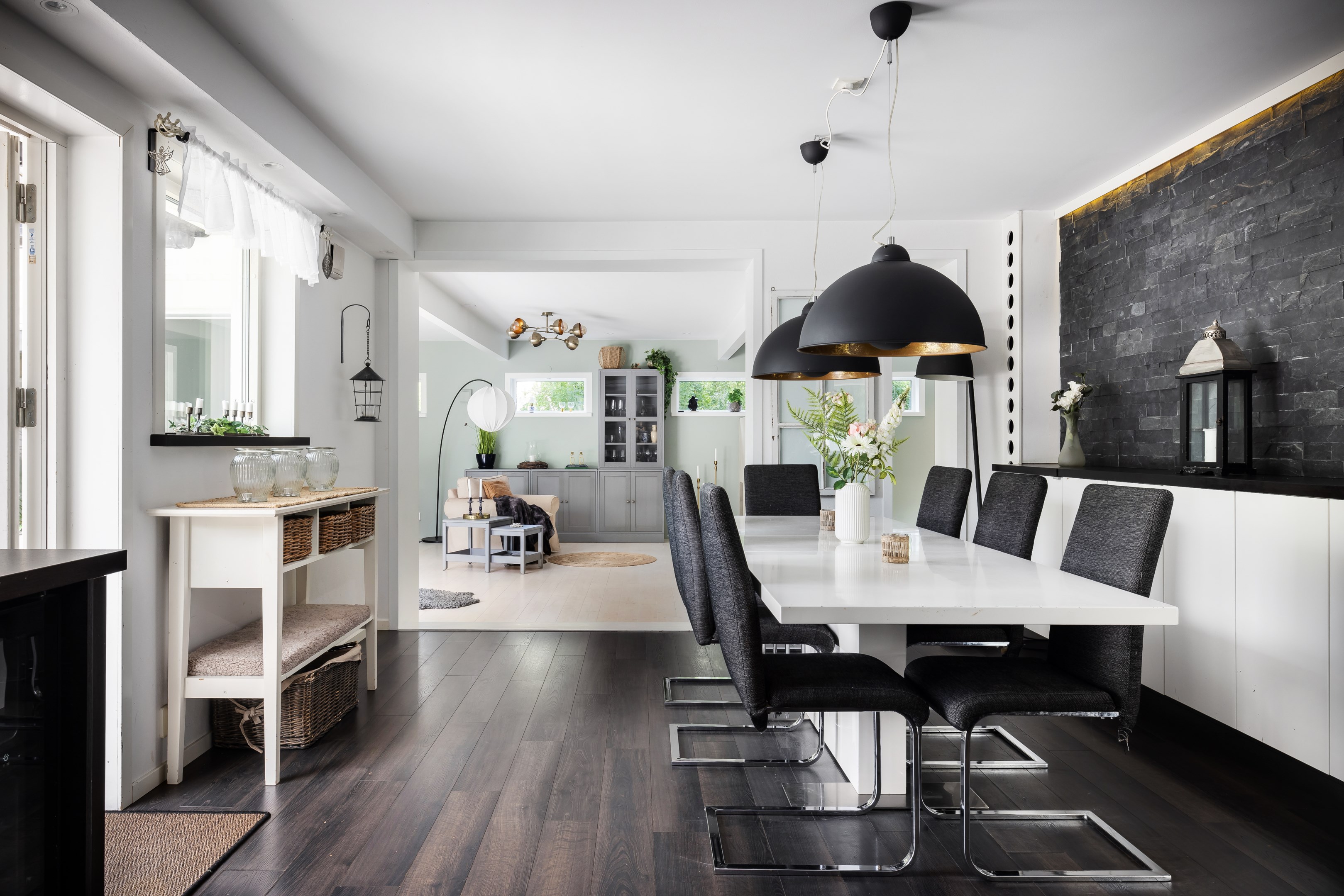 Bostadsbild från Kättingvägen 20, Såld i Södra kopparmora, Värmdö